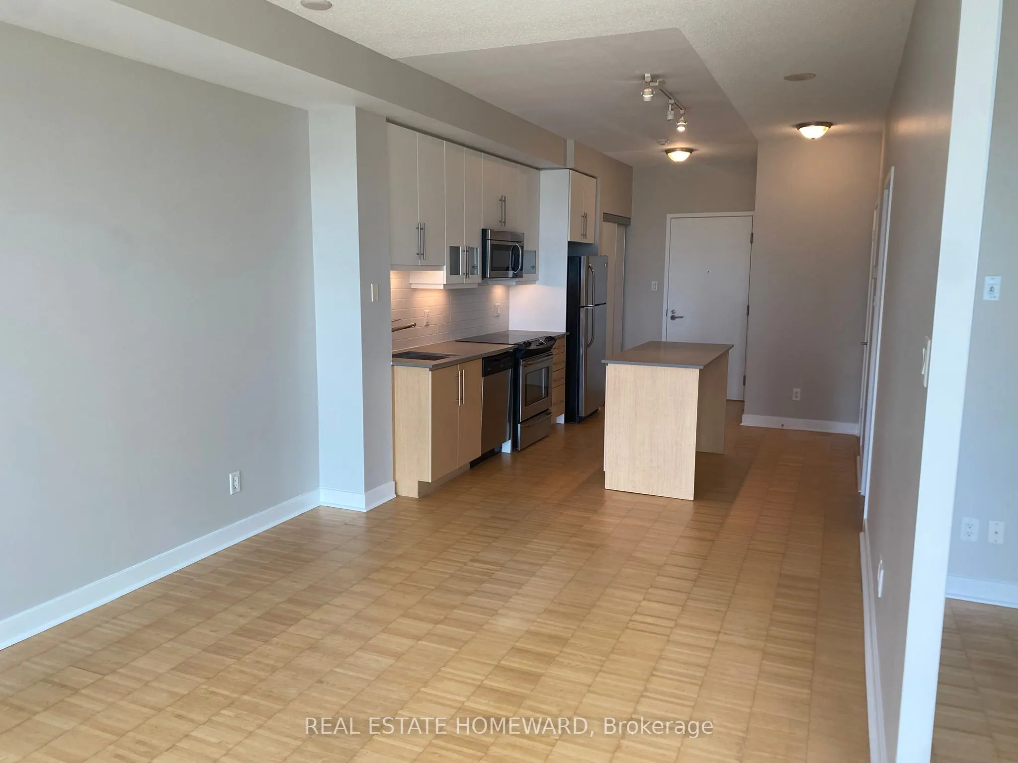 1171 Queen Street W, #1206
