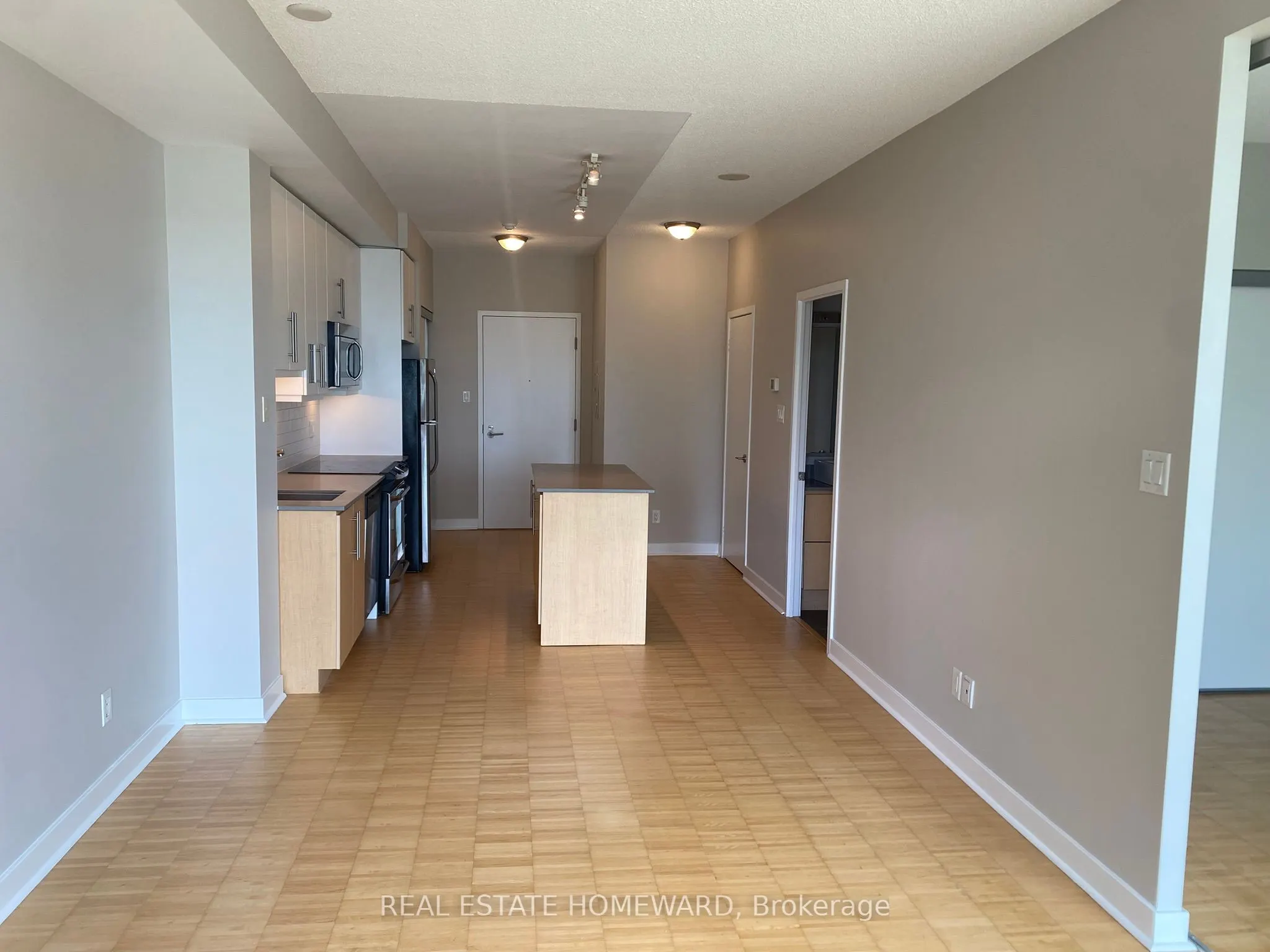 1171 Queen Street W, #1206