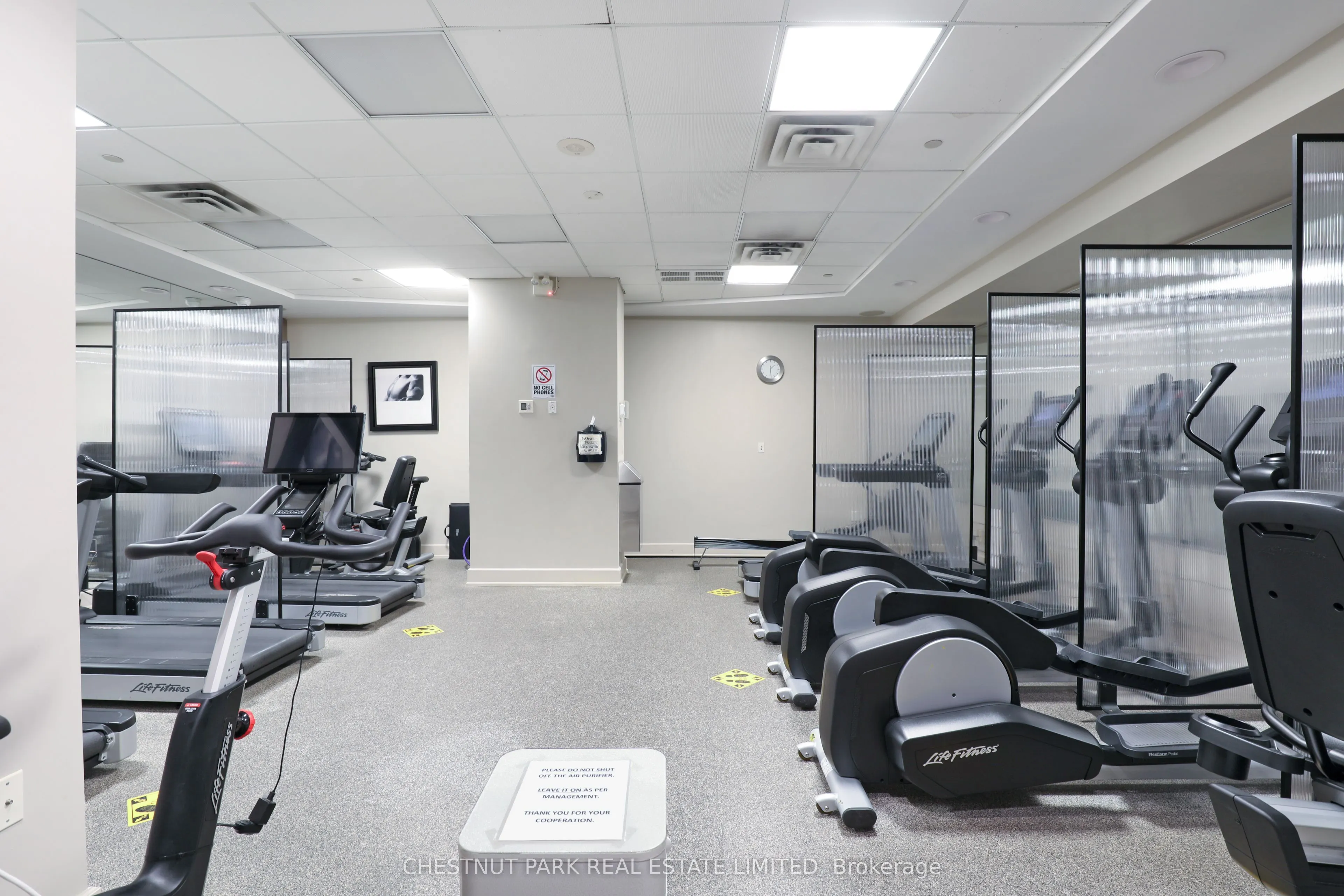 660 Sheppard Avenue E, #1403