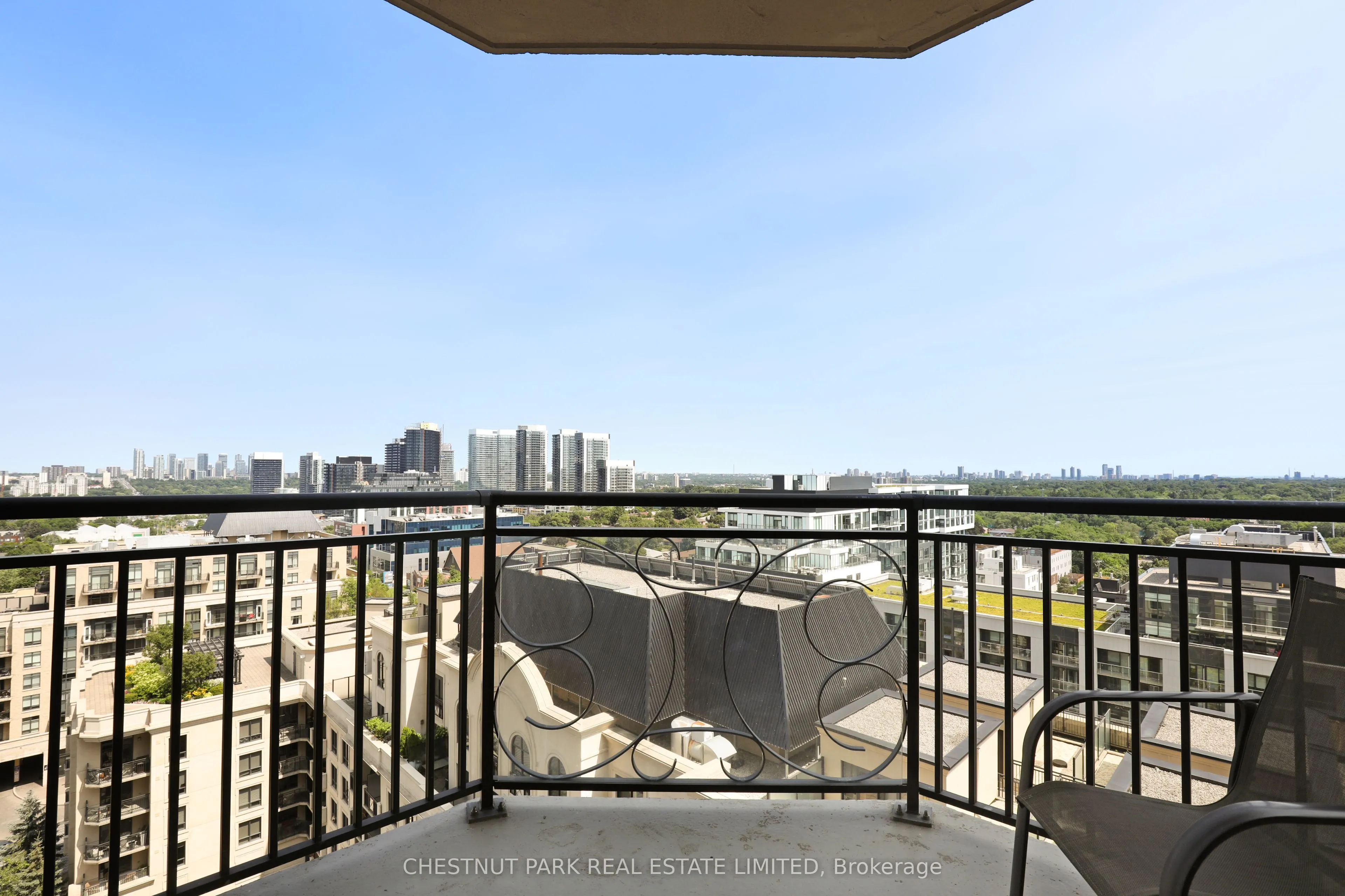 660 Sheppard Avenue E, #1403