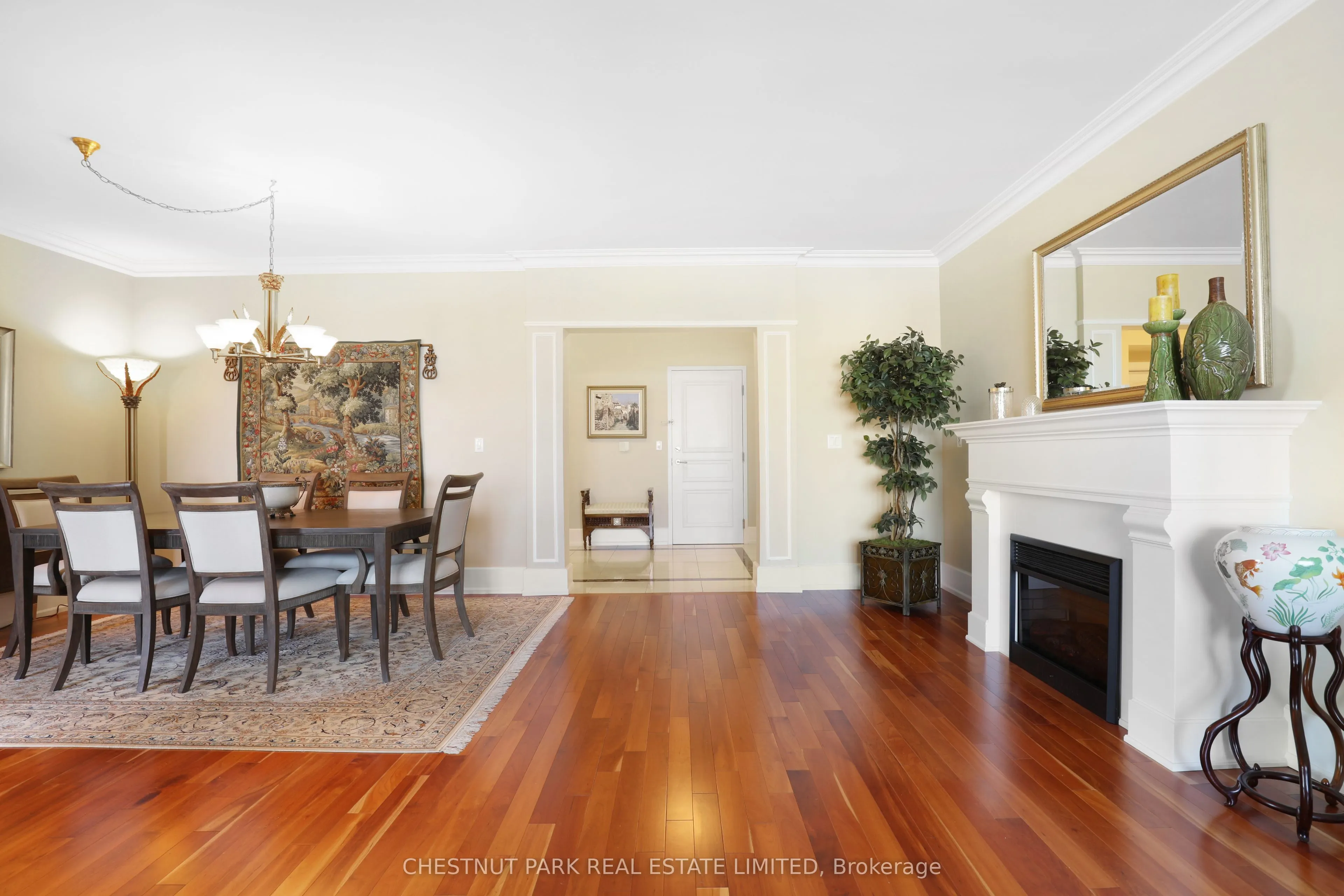 660 Sheppard Avenue E, #1403