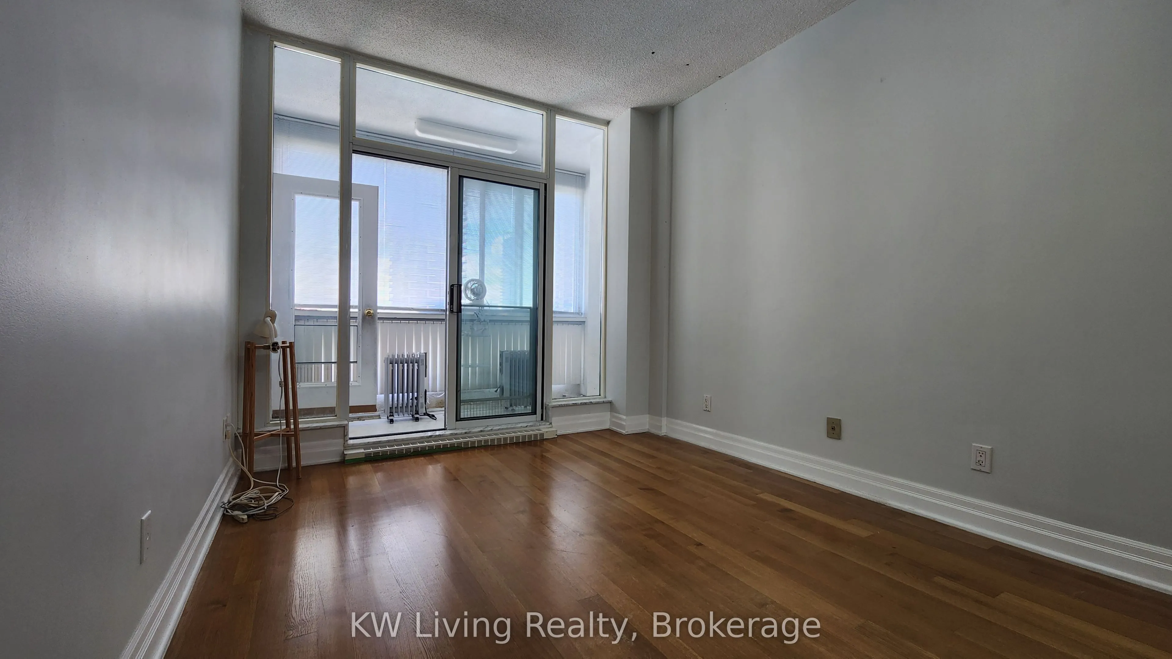 7 Broadway Avenue, #PH-F