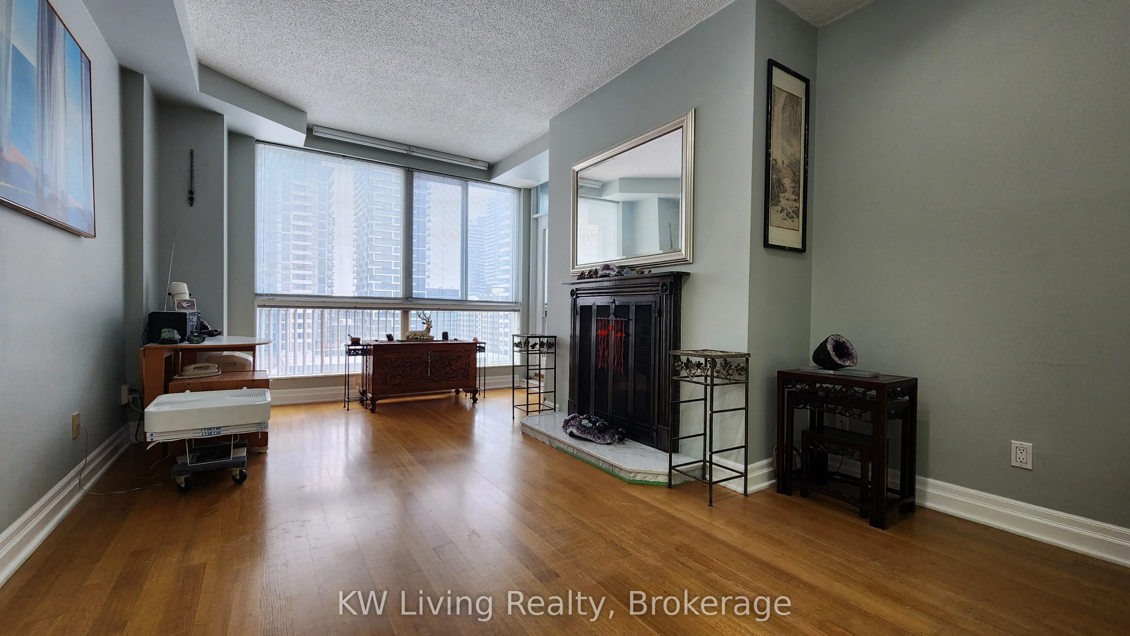 7 Broadway Avenue, #PH-F