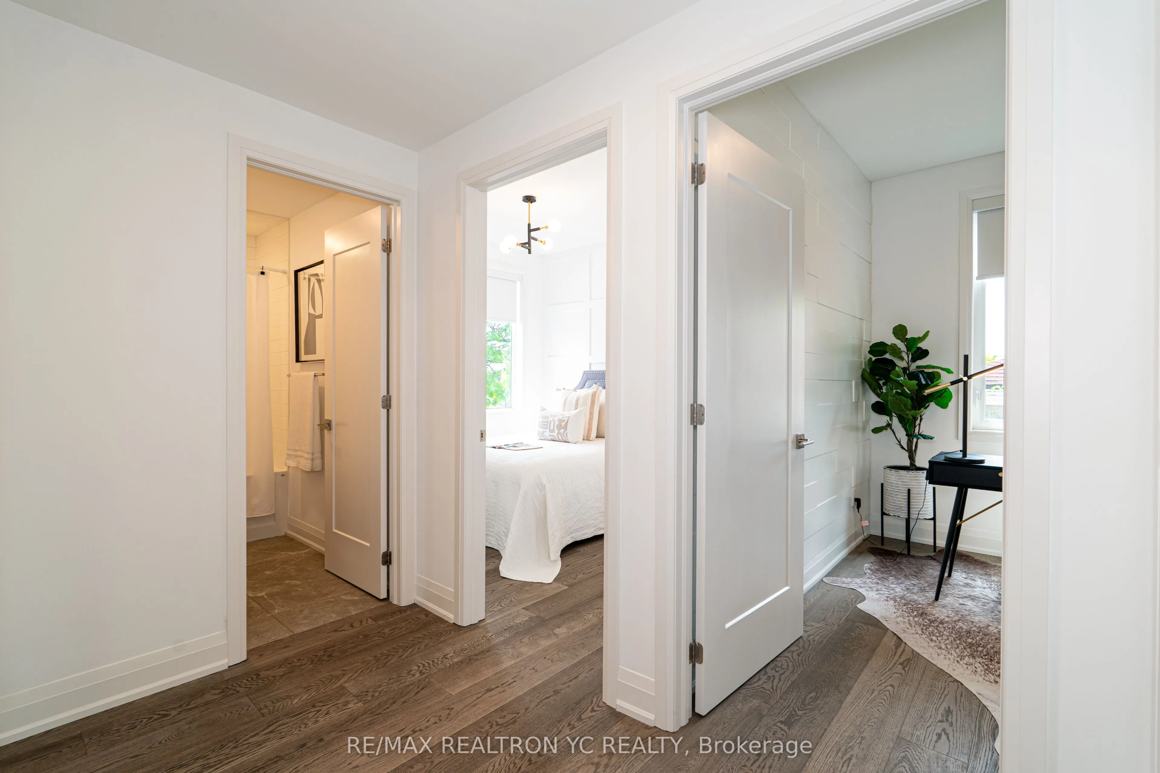 18 Greenbriar Road, #4