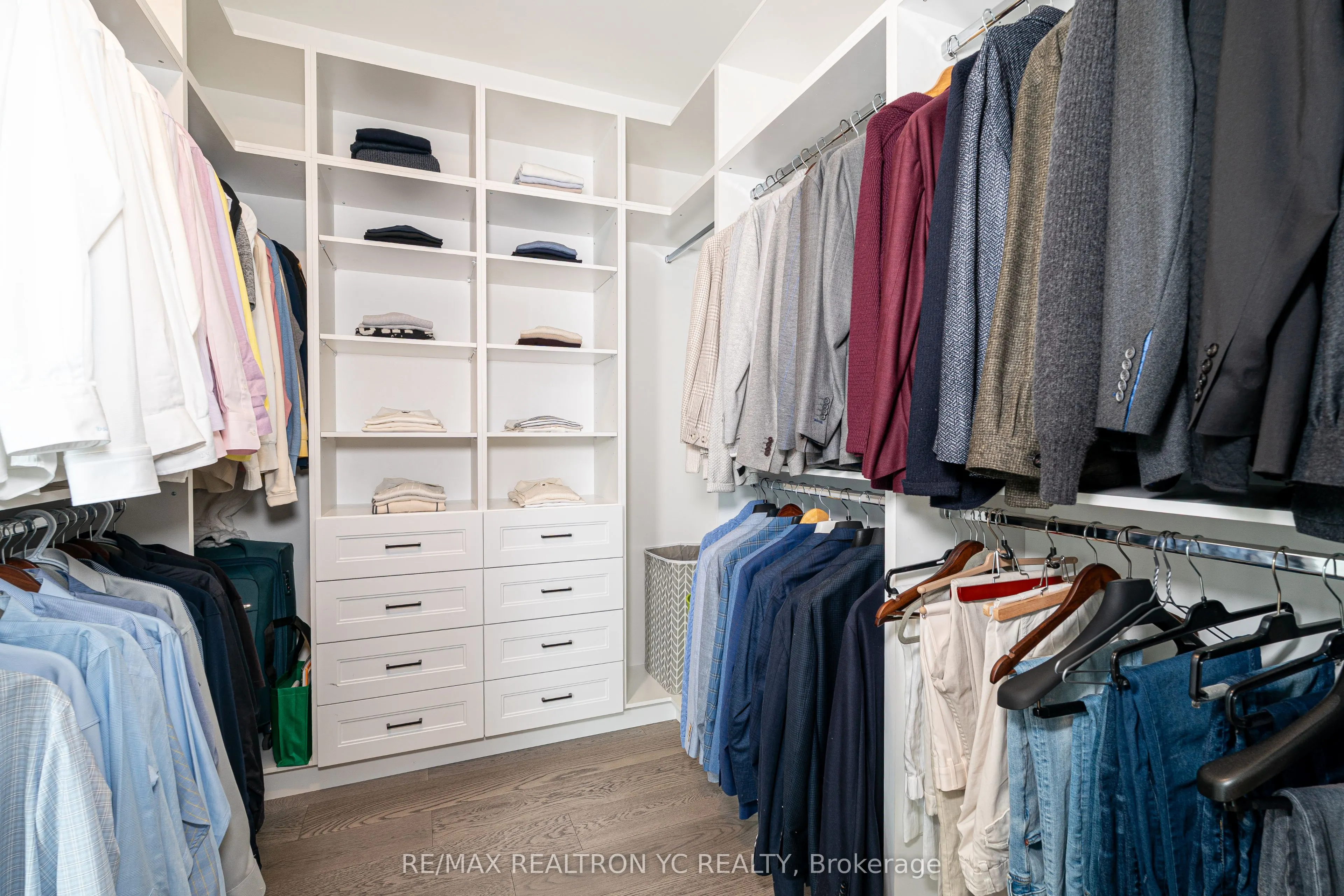 18 Greenbriar Road, #4