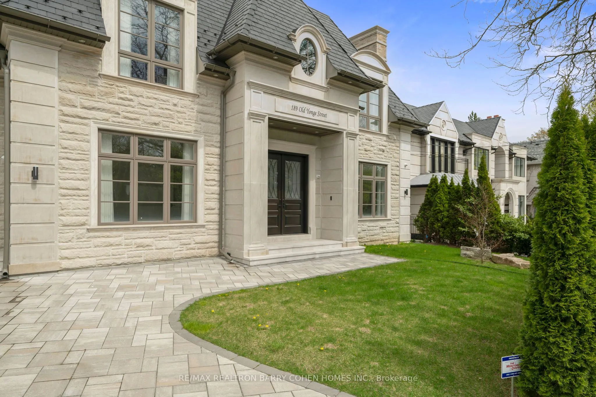 189 Old Yonge Street