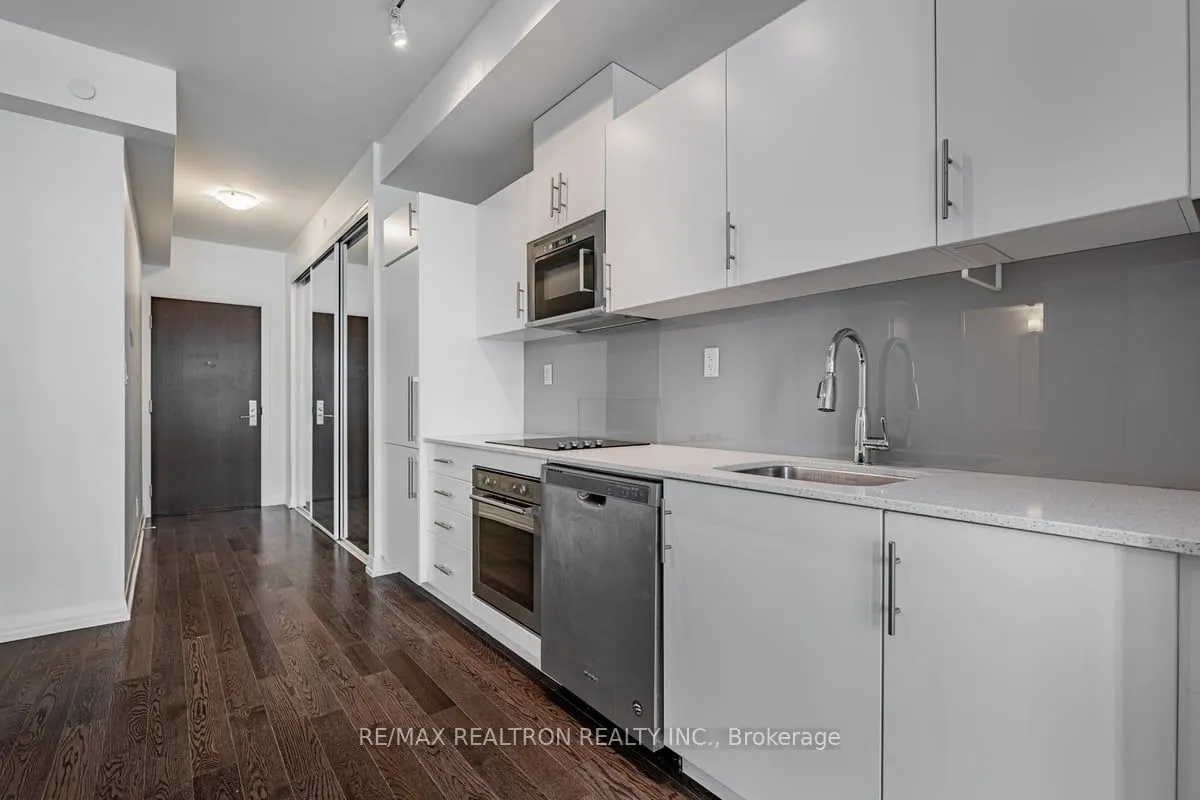 460 Adelaide Street E, #317