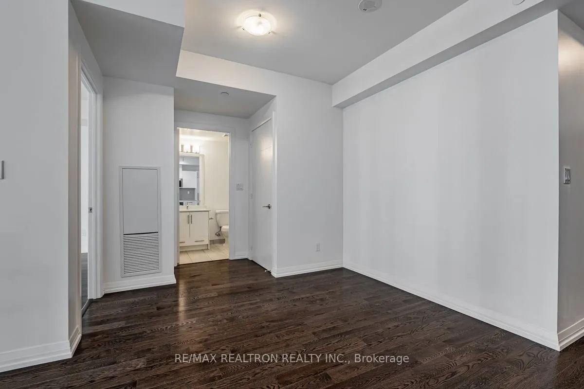 460 Adelaide Street E, #317