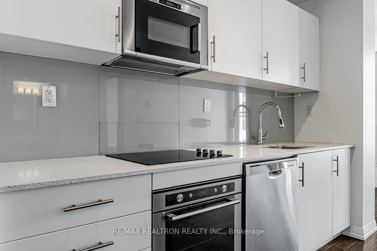 460 Adelaide Street E, #317