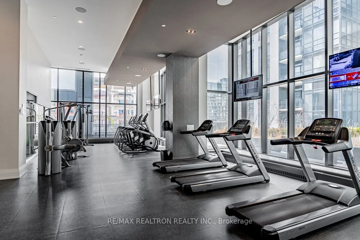 460 Adelaide Street E, #317