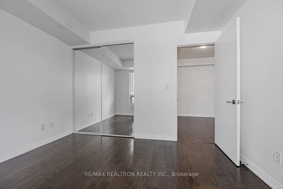 460 Adelaide Street E, #317