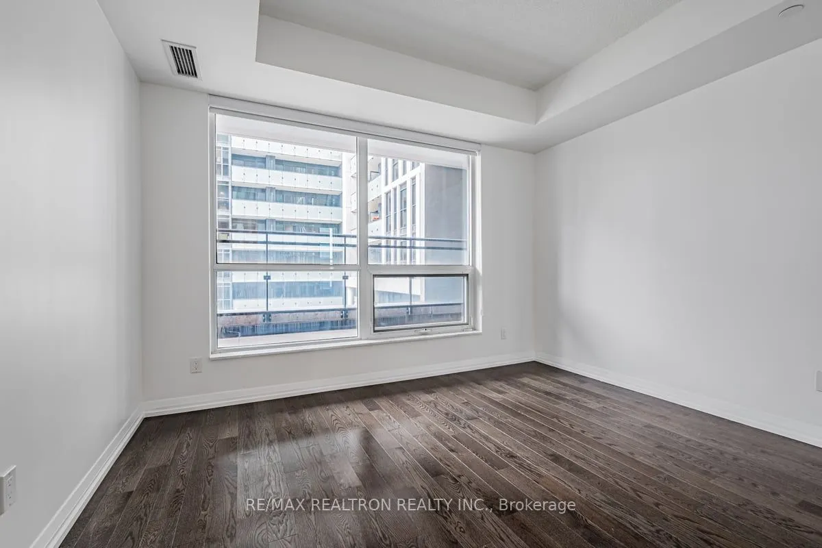 460 Adelaide Street E, #317
