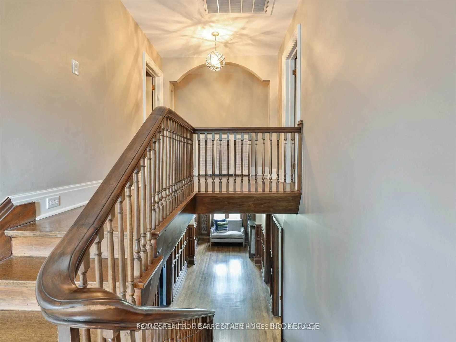 216 Dunvegan Road