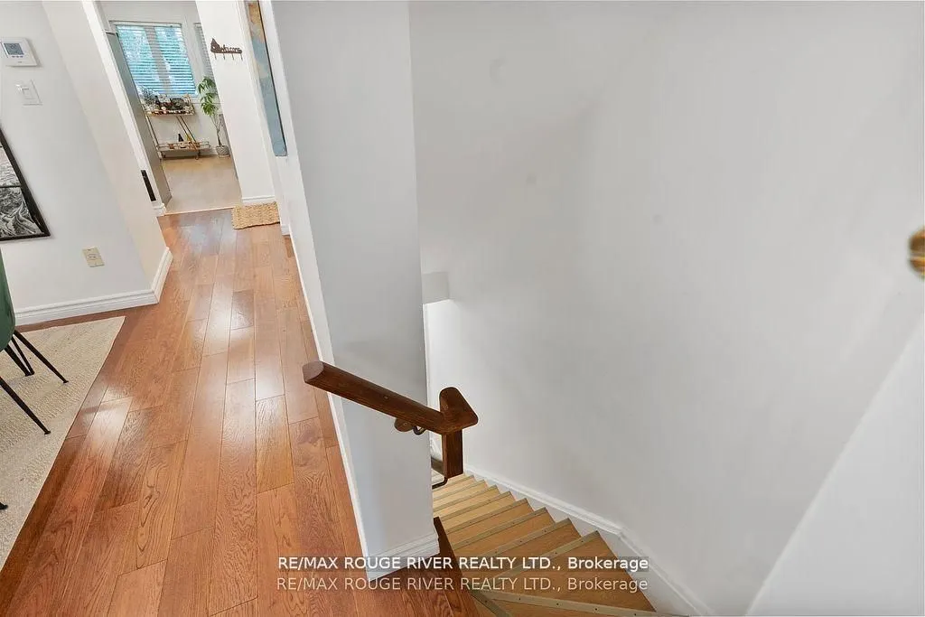 32 Massey Street W, #D