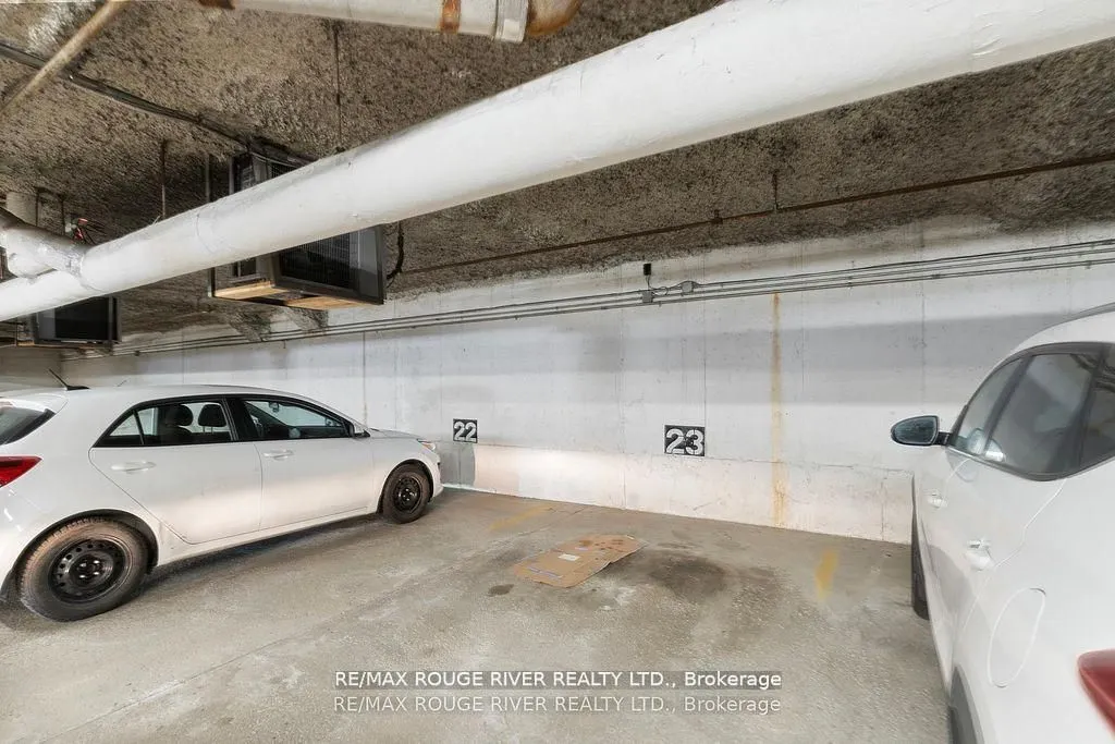 32 Massey Street W, #D