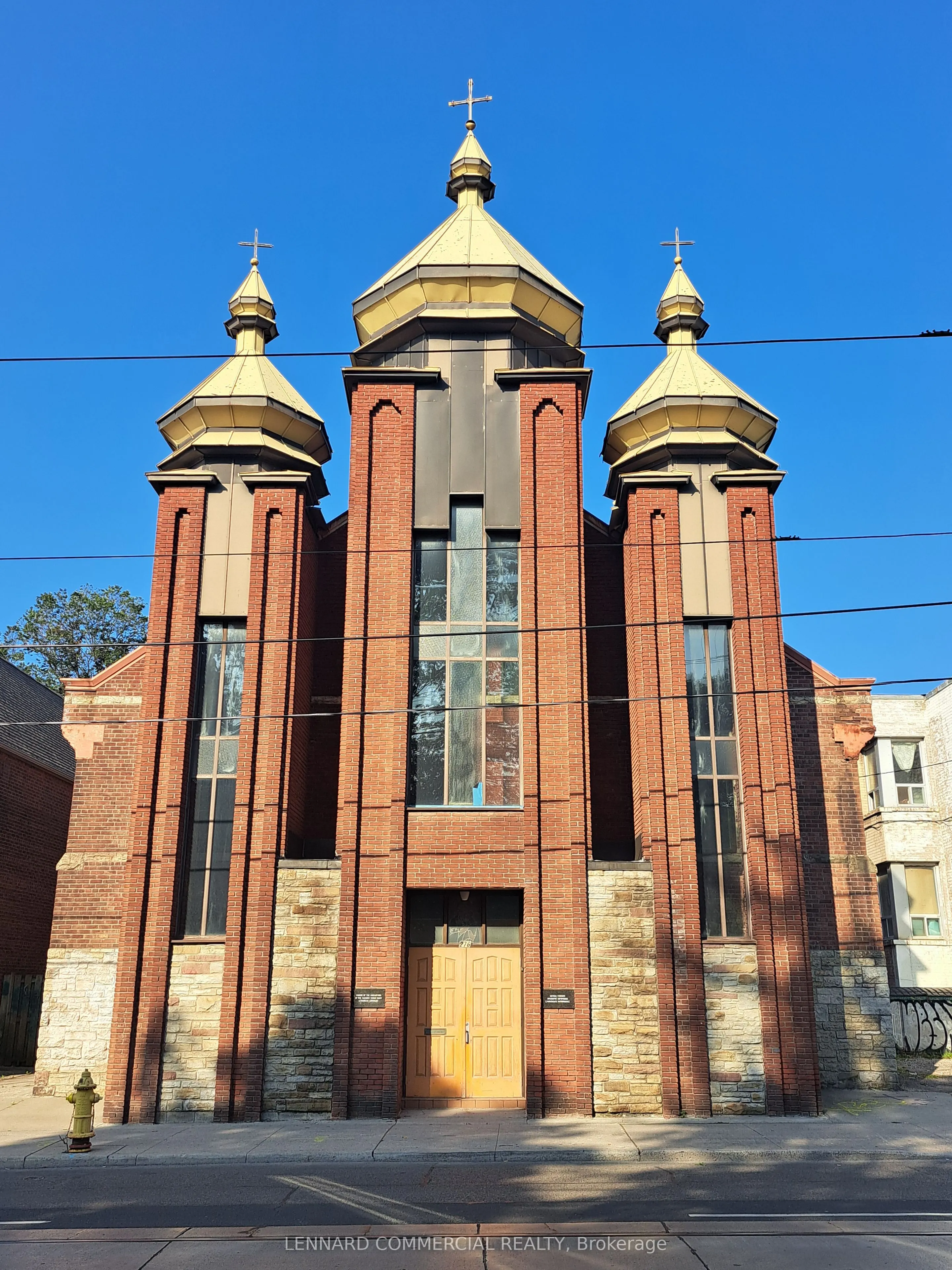 276 Bathurst Street