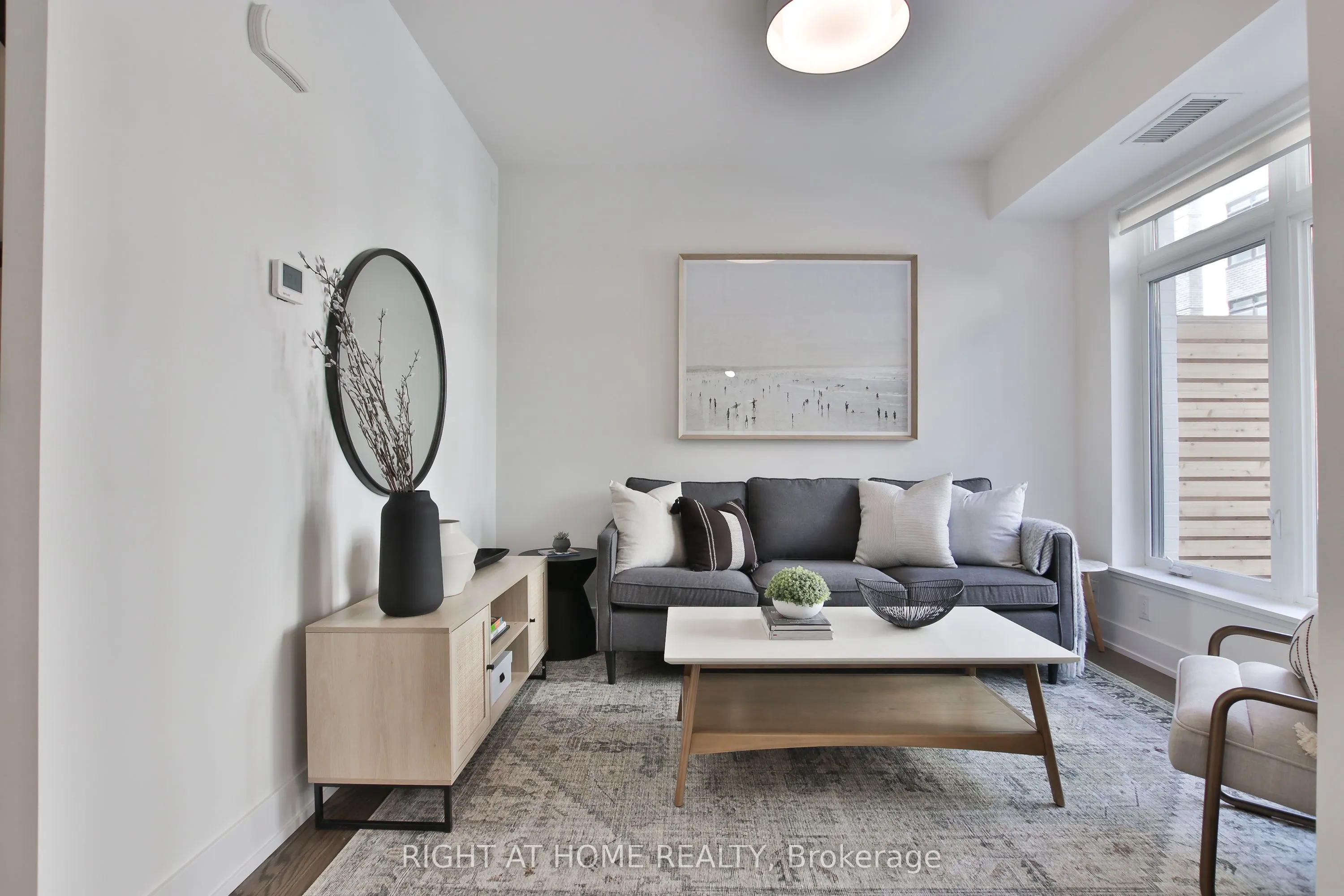 55 Nicholas Avenue, #09