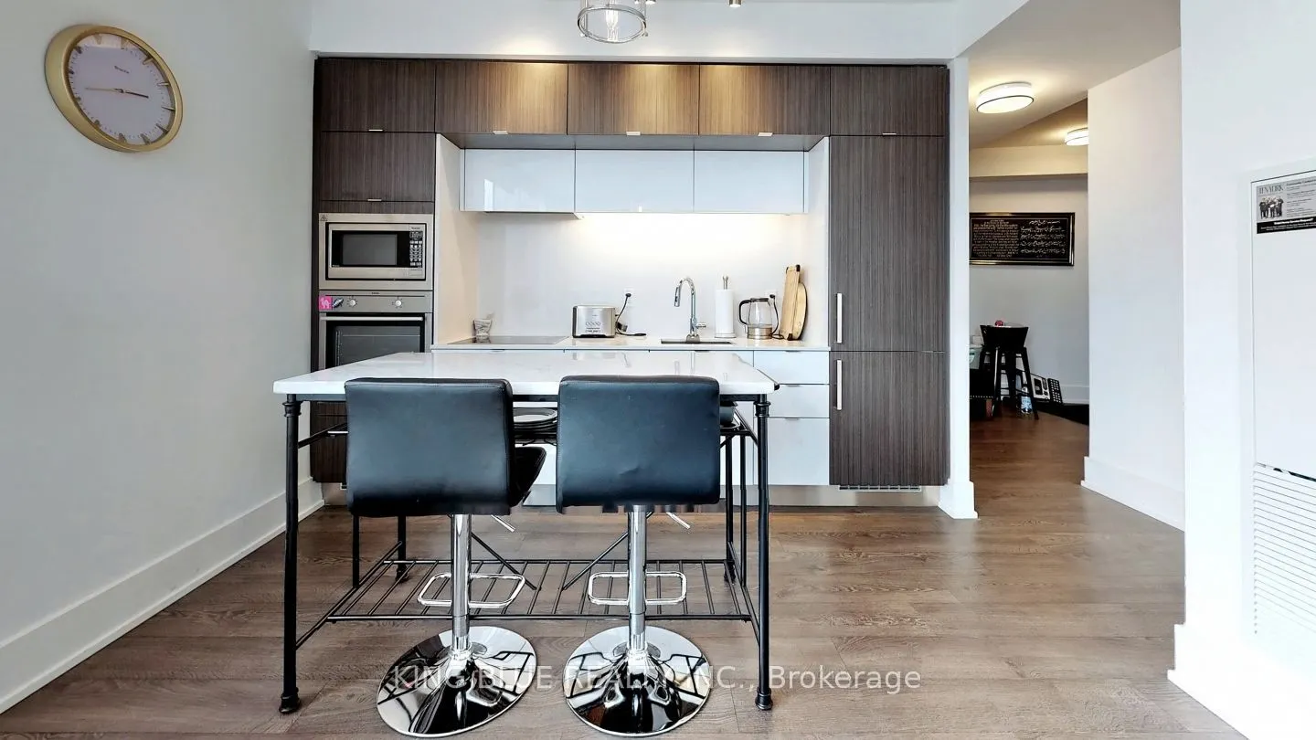 10 York Street, #5103