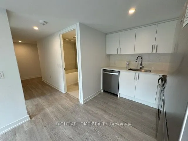 3 Starthgowan Avenue, #319