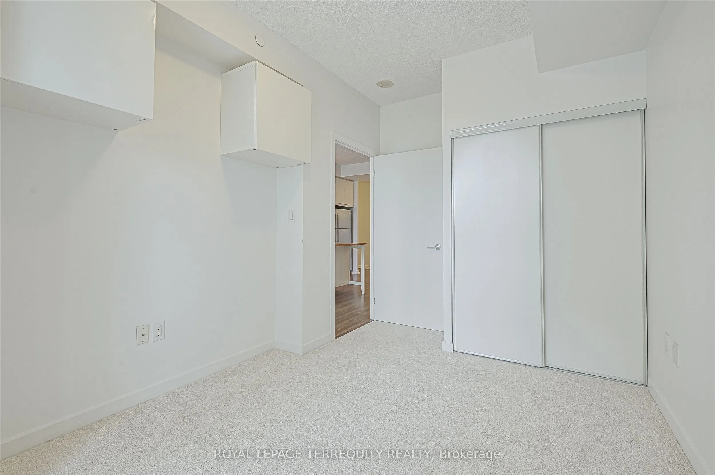 62 Forest Manor Road, #201