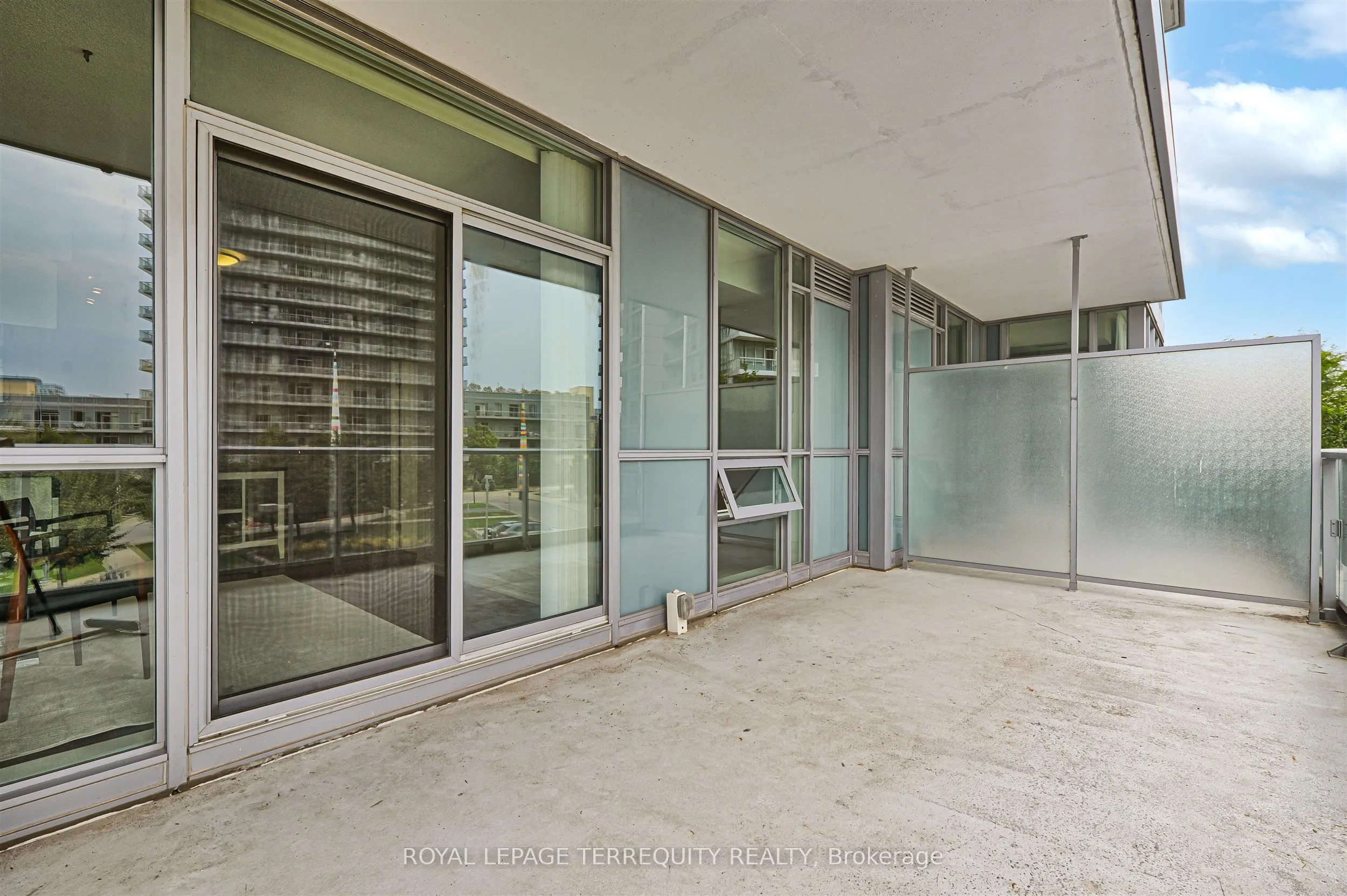 62 Forest Manor Road, #201