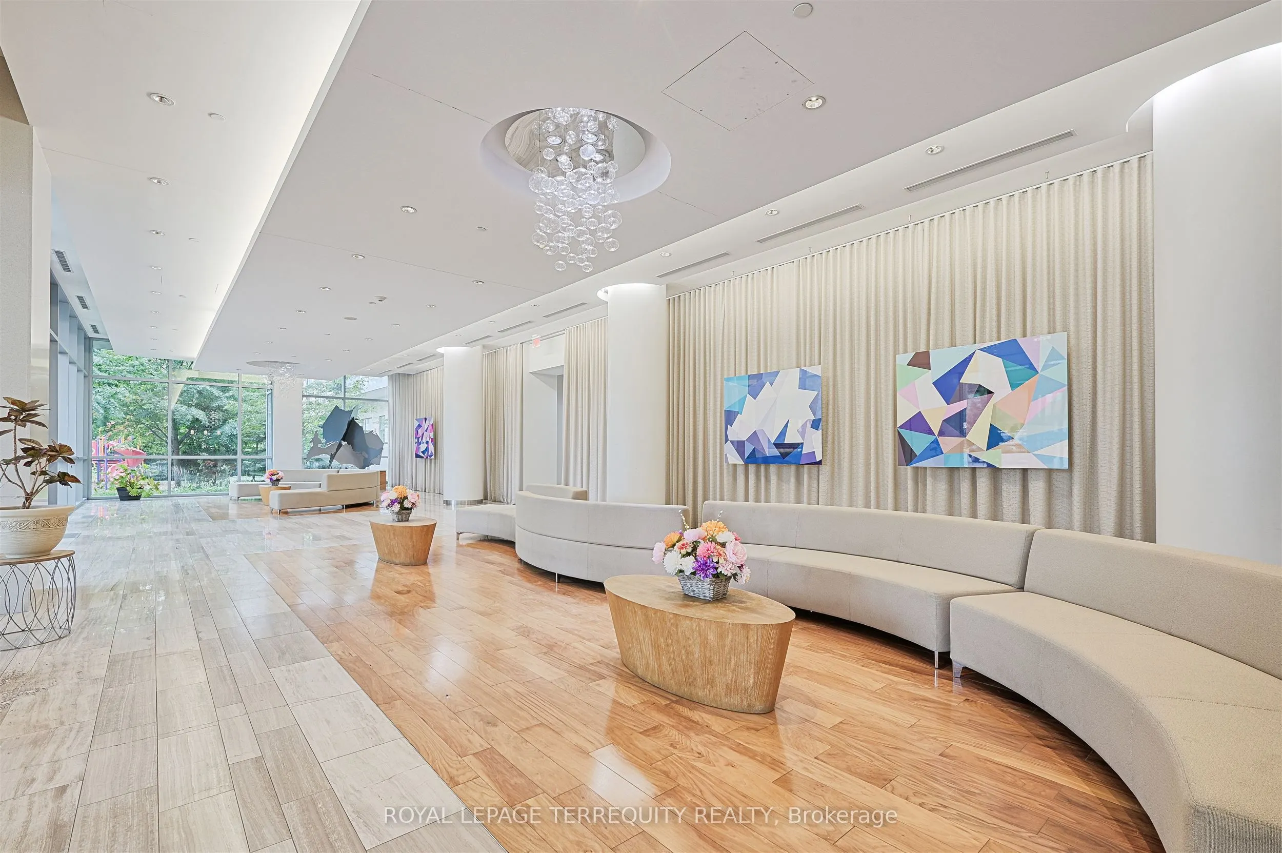 62 Forest Manor Road, #201
