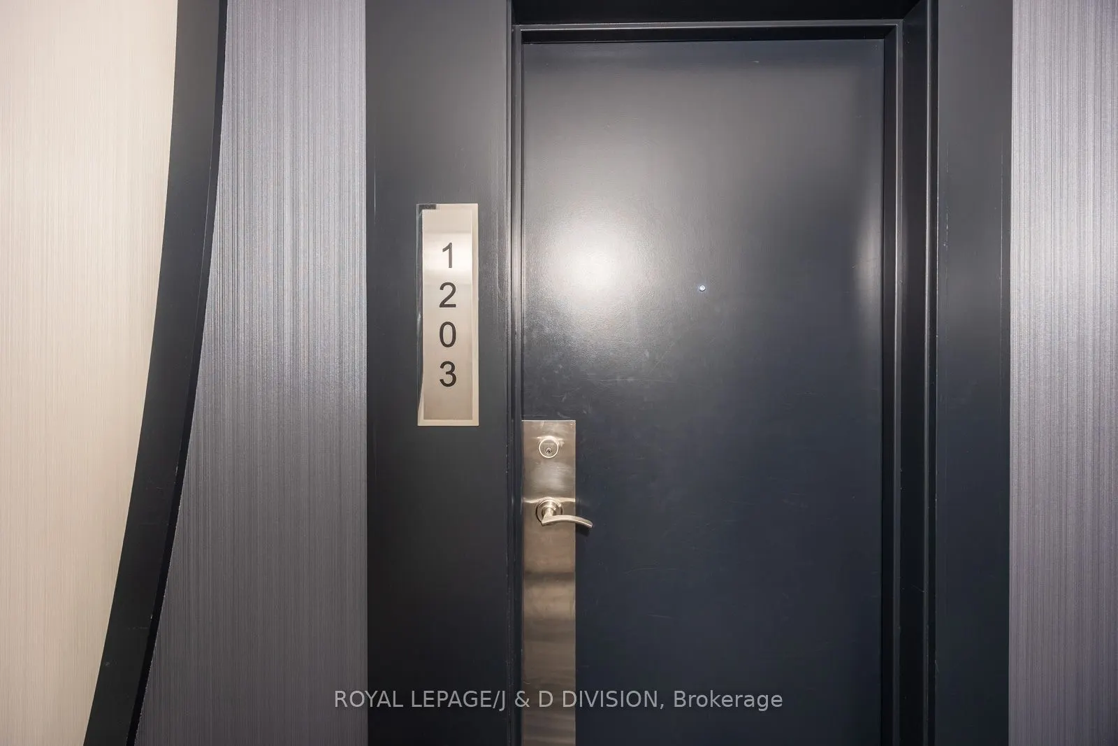 410 Queens Quay W, #1203