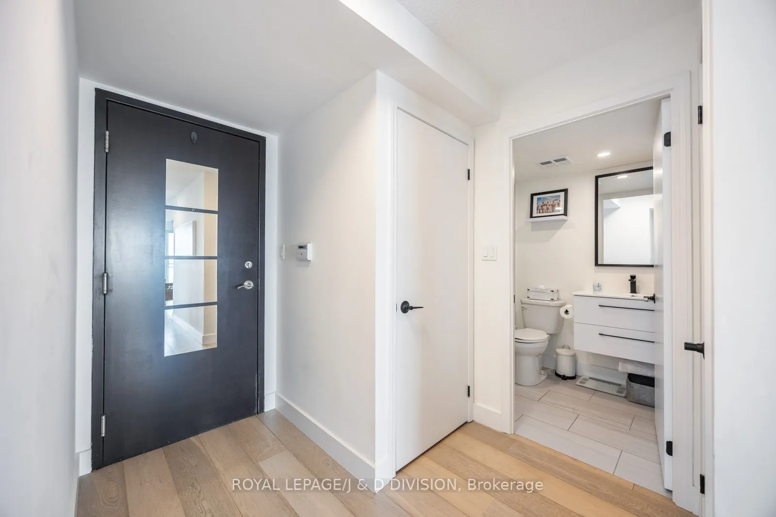 410 Queens Quay W, #1203