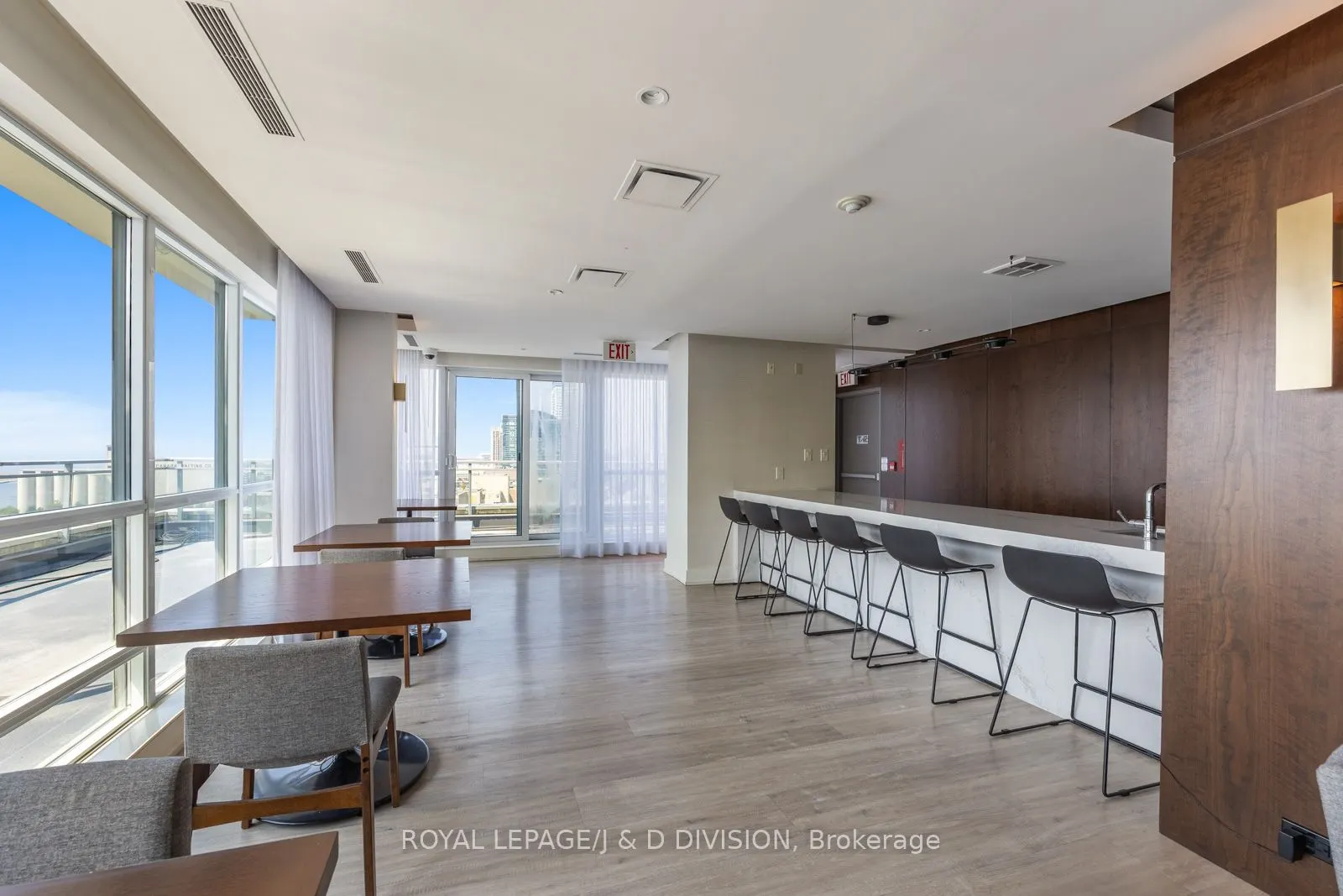 410 Queens Quay W, #1203
