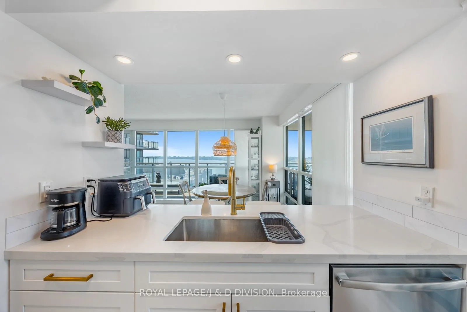 410 Queens Quay W, #1203