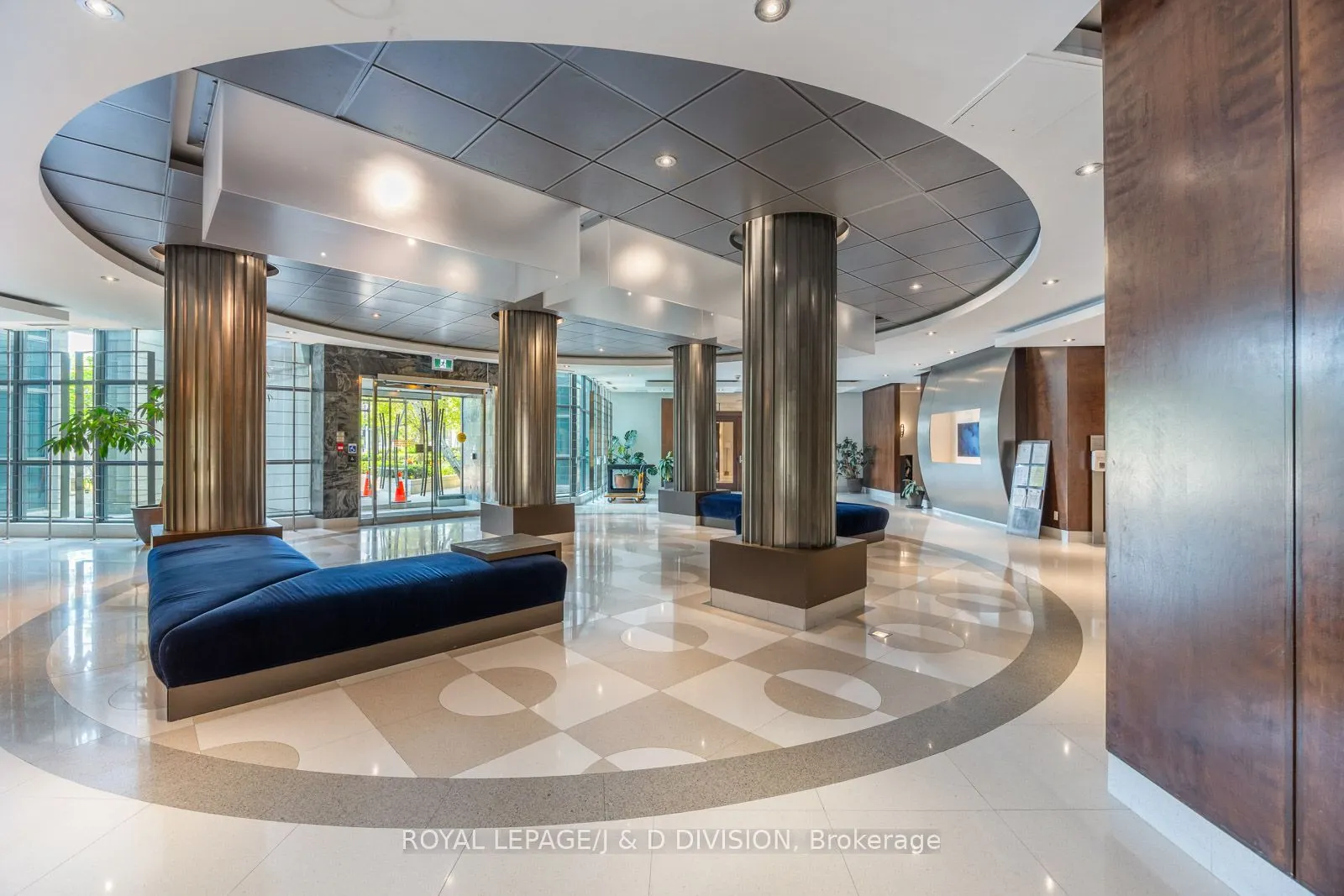410 Queens Quay W, #1203