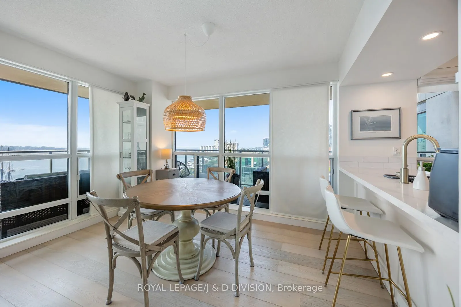 410 Queens Quay W, #1203