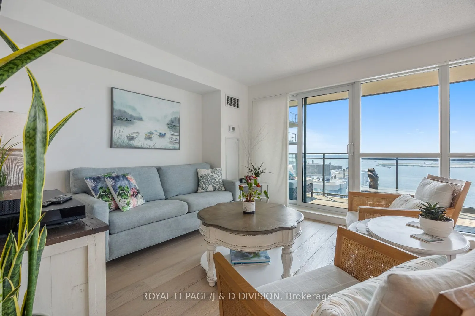 410 Queens Quay W, #1203