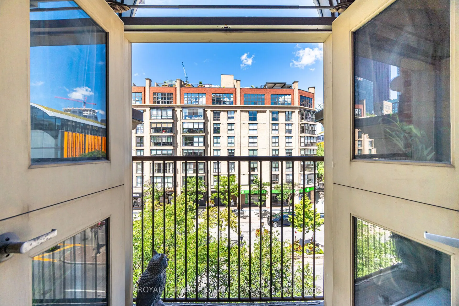 81A Front Street E, #414