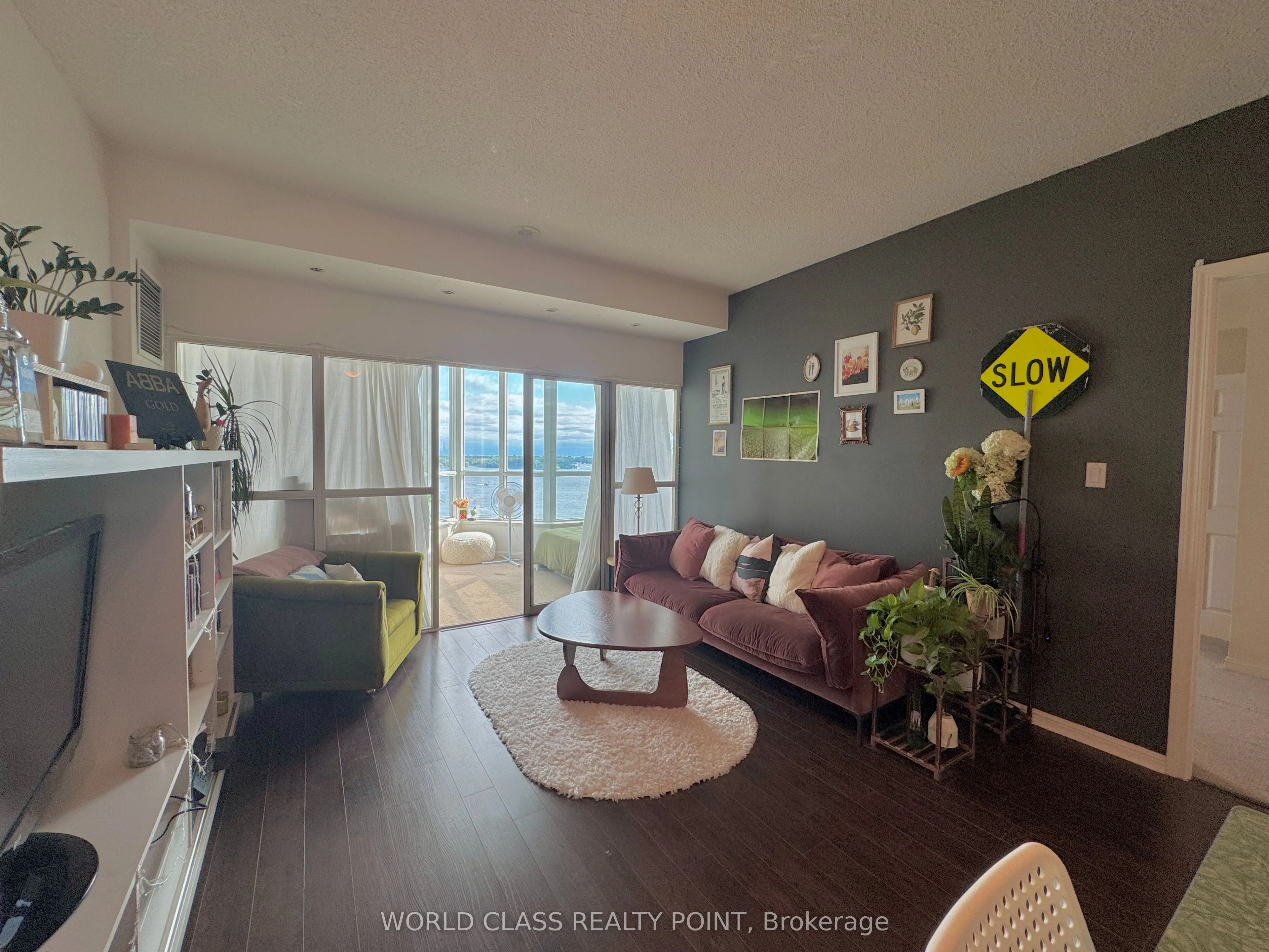 230 Queens Quay W, #1719