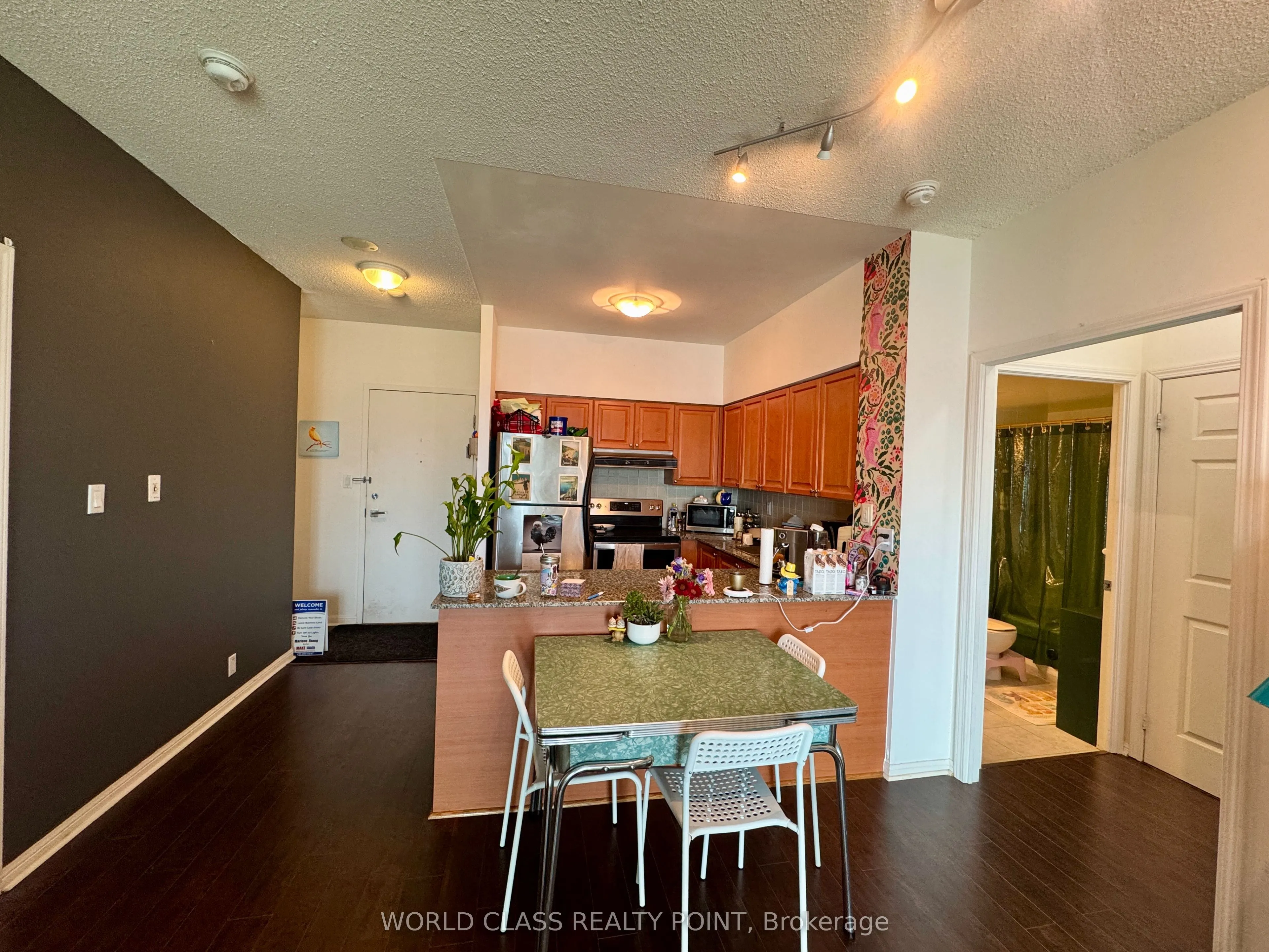 230 Queens Quay W, #1719