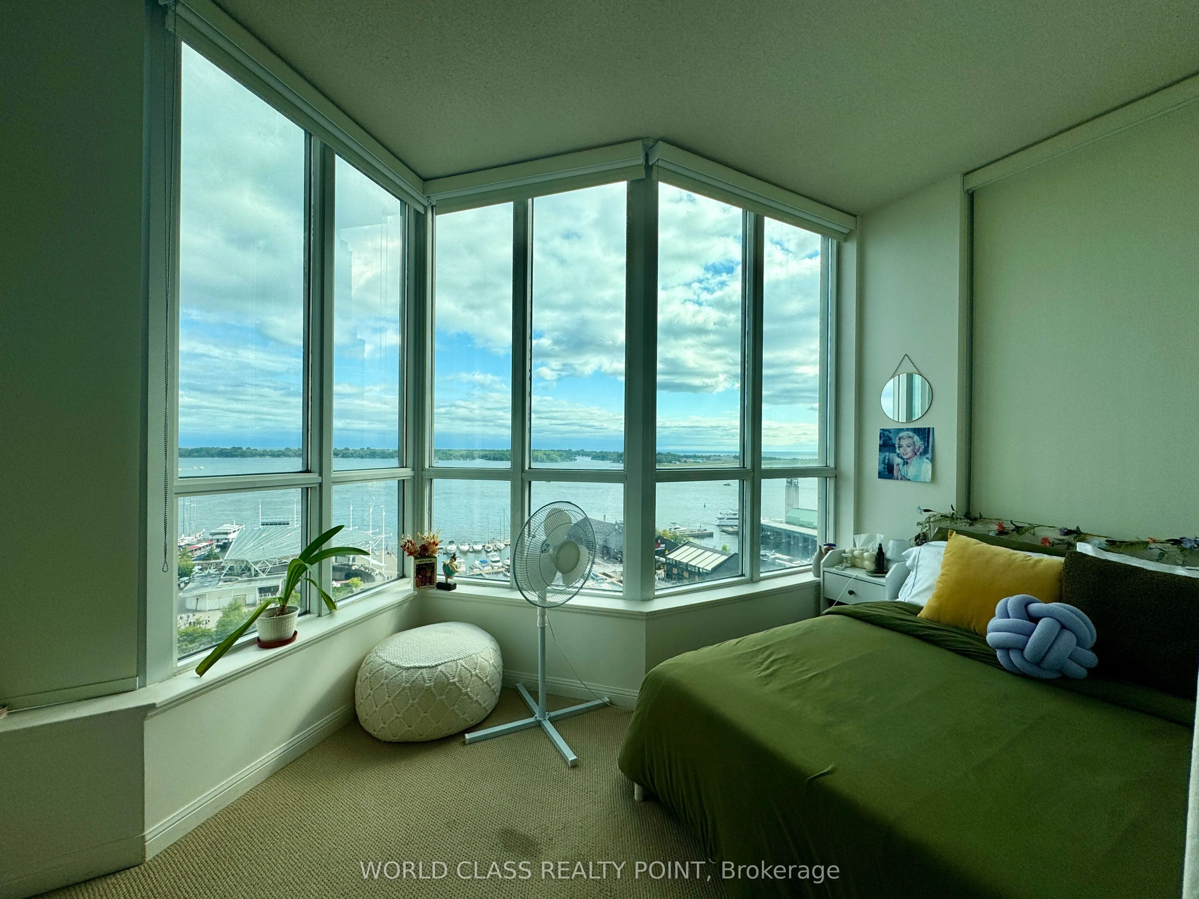 230 Queens Quay W, #1719