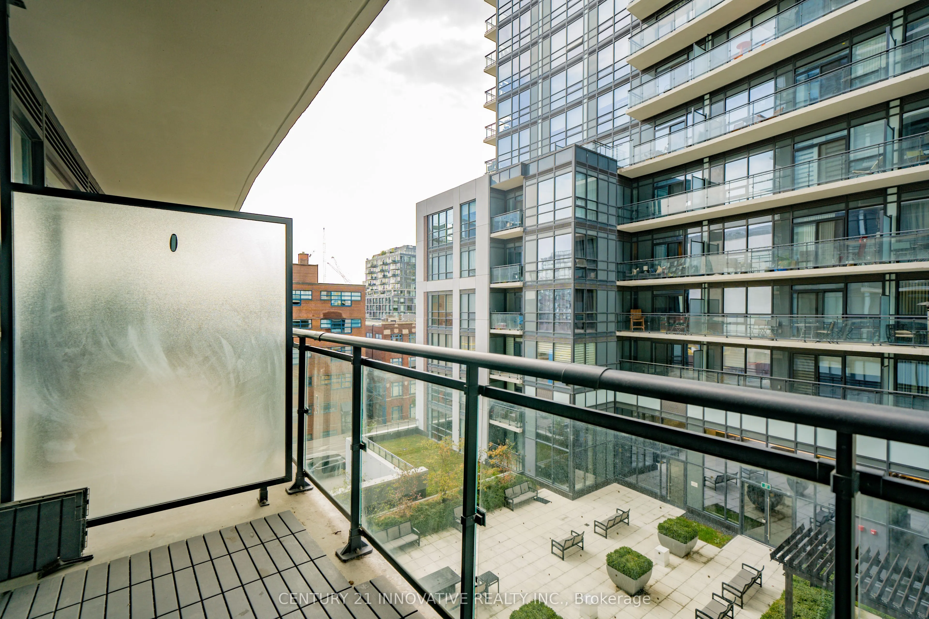 460 Adelaide Street E, #751