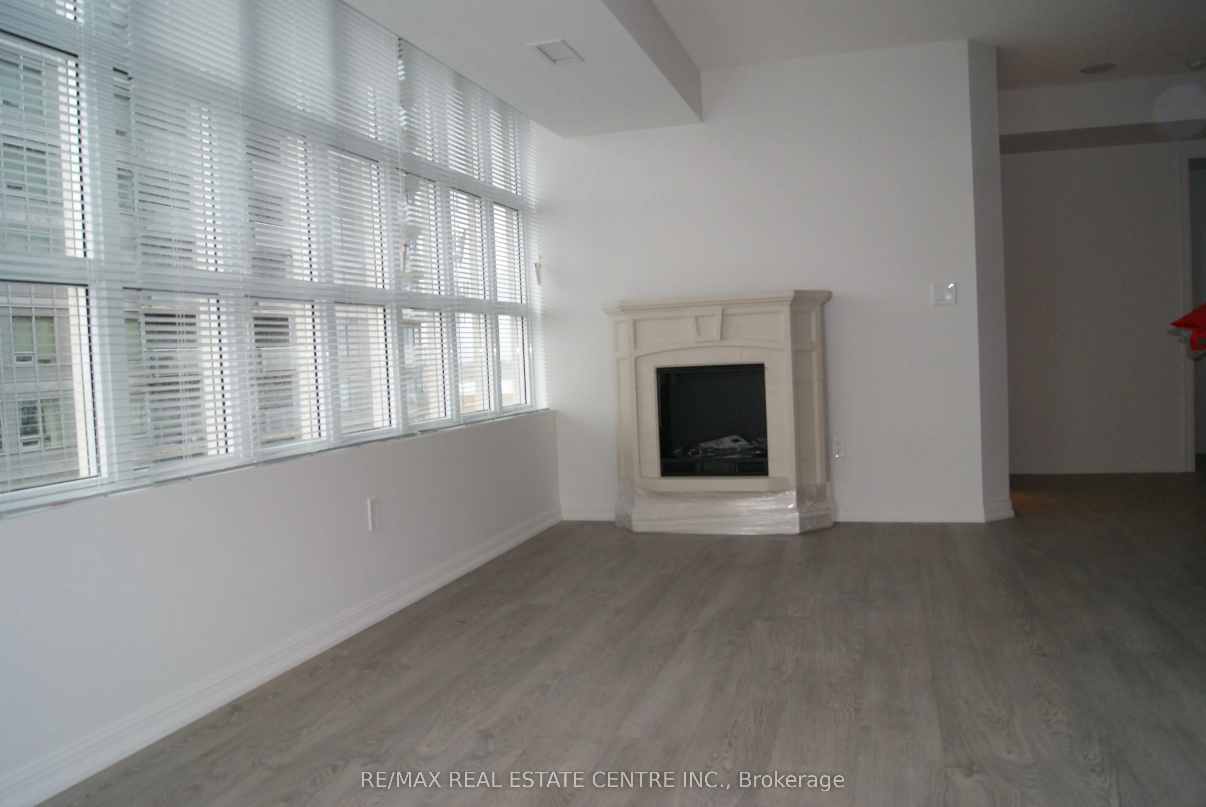 65 East Liberty Street, #1015
