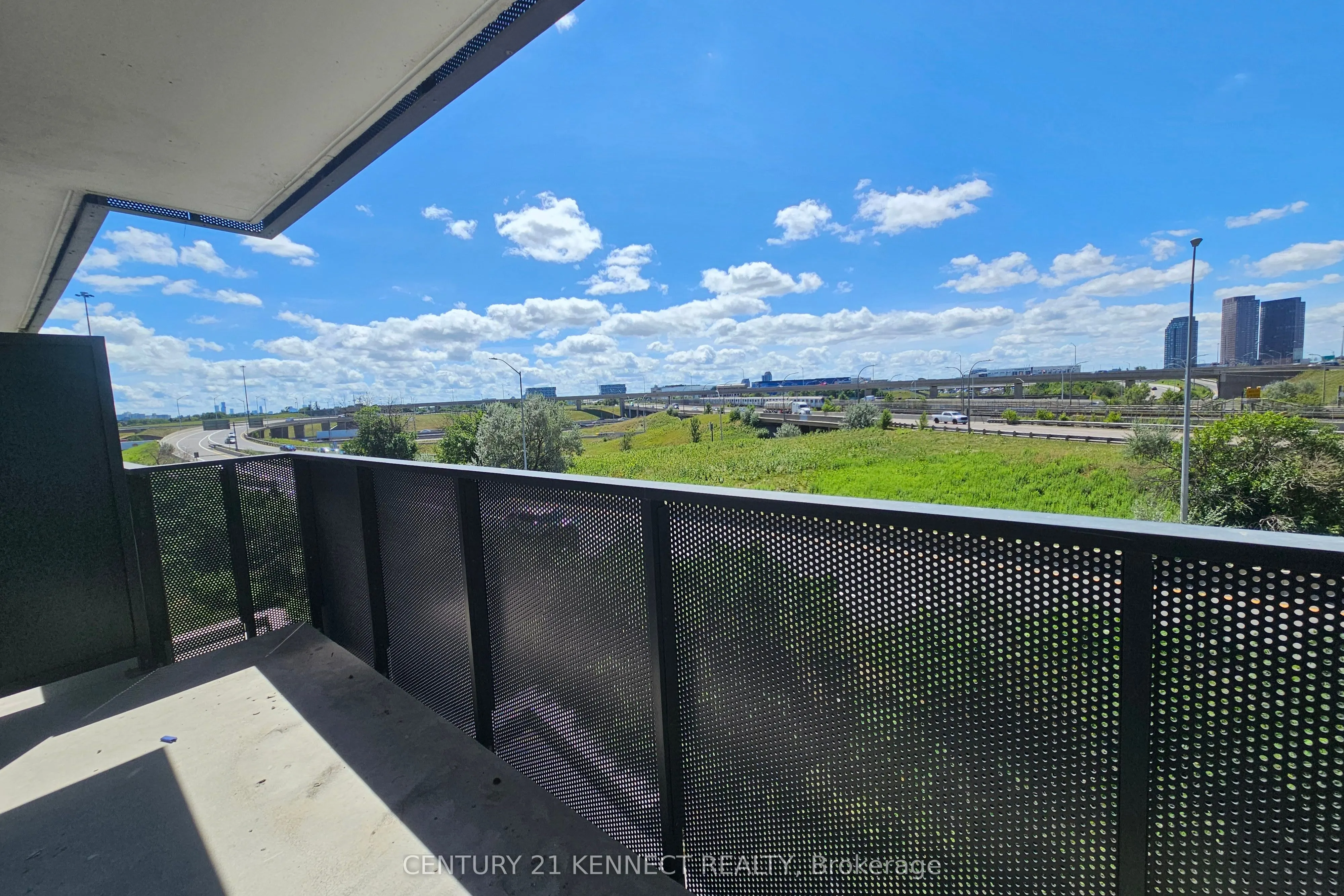 30 Tretti Way, #316