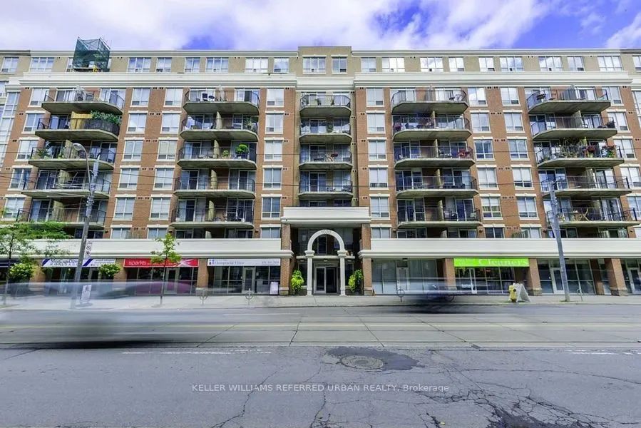 1000 King Street W, #319