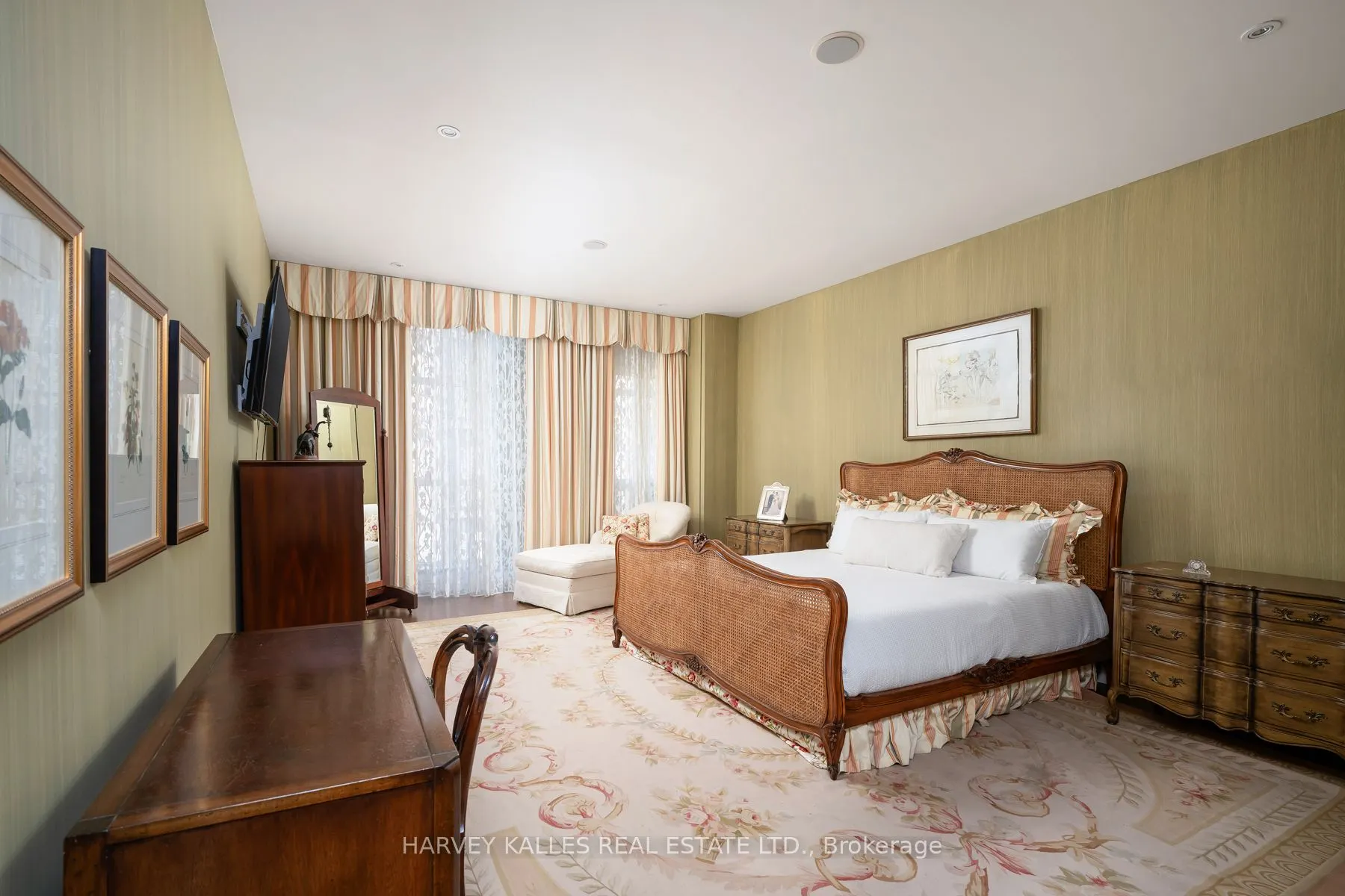 22 St Thomas Street, #9A