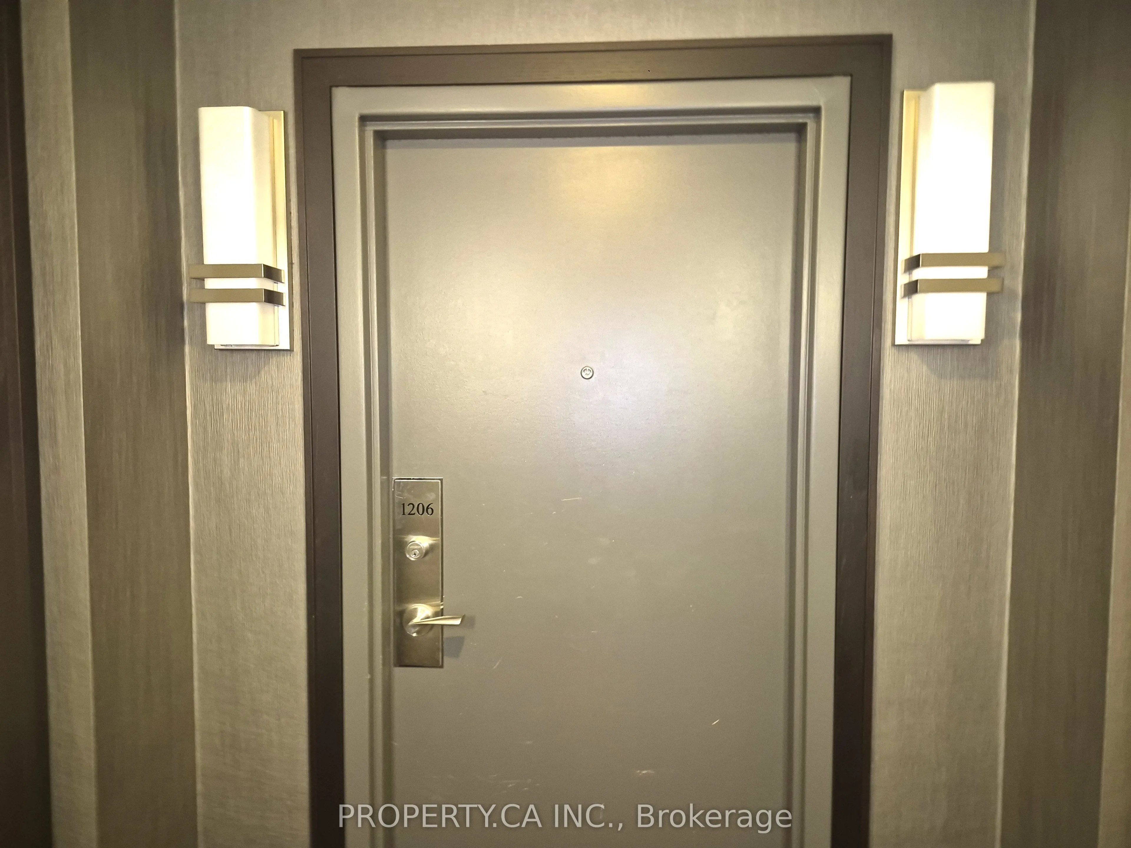 5460 Yonge Street, #1206