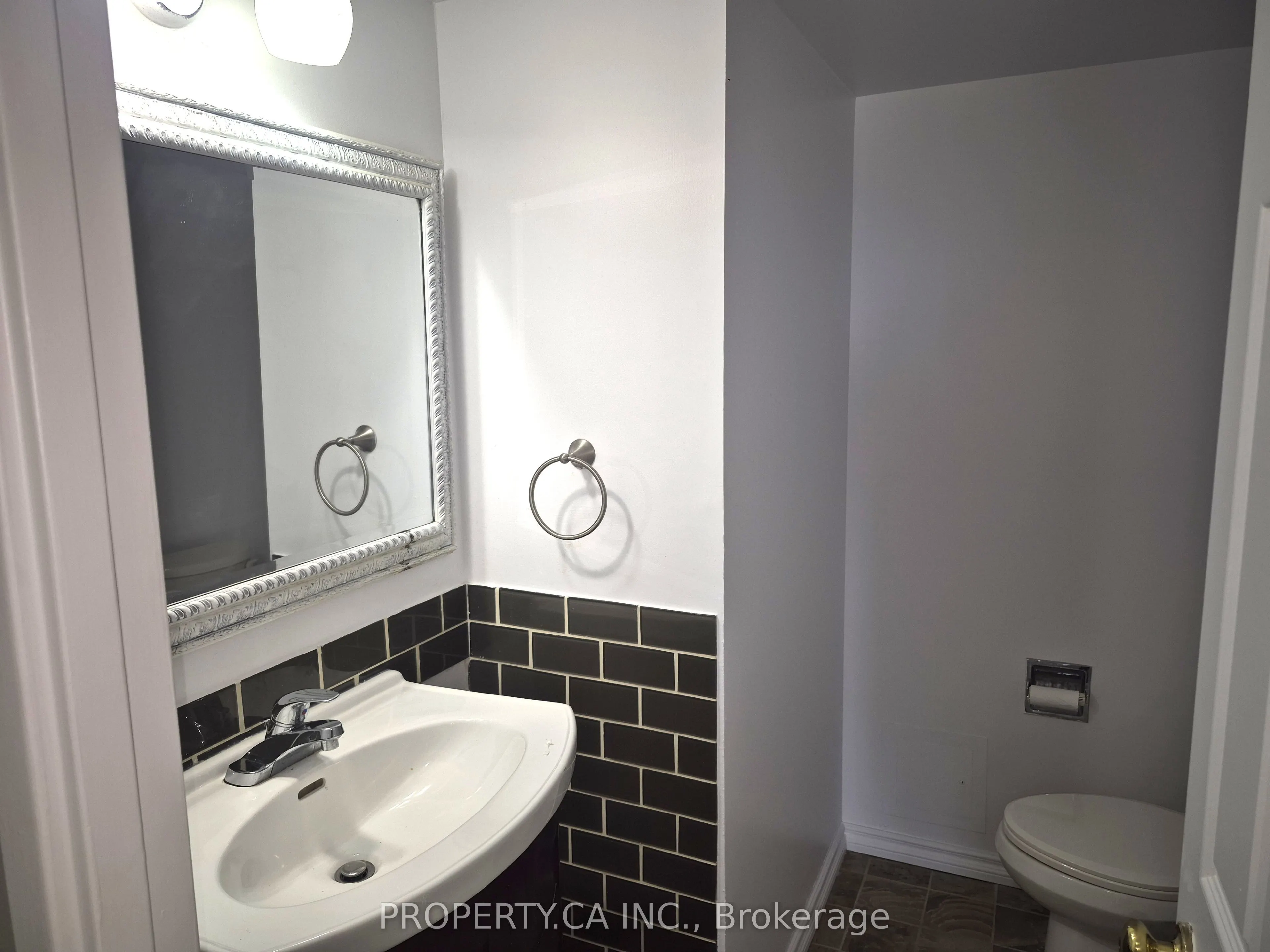 5460 Yonge Street, #1206