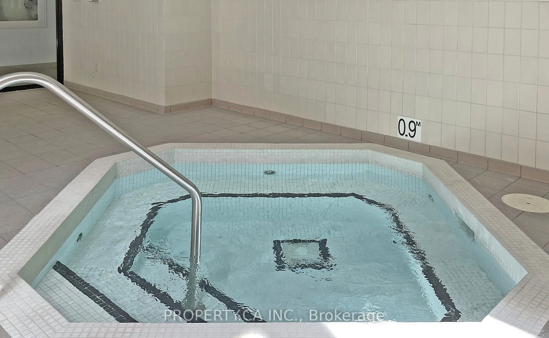 5460 Yonge Street, #1206