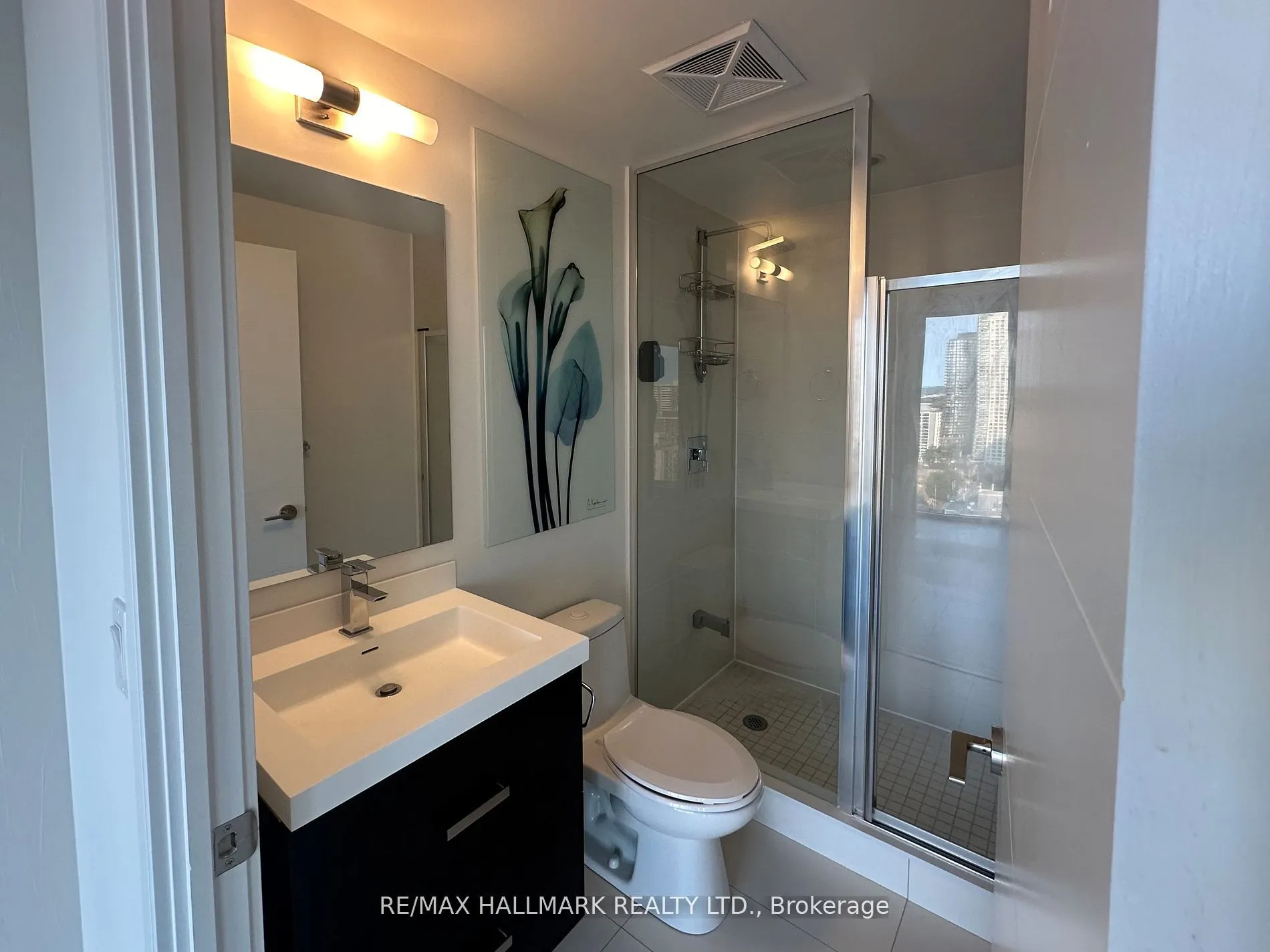 50 Wellesley Street E, #2904