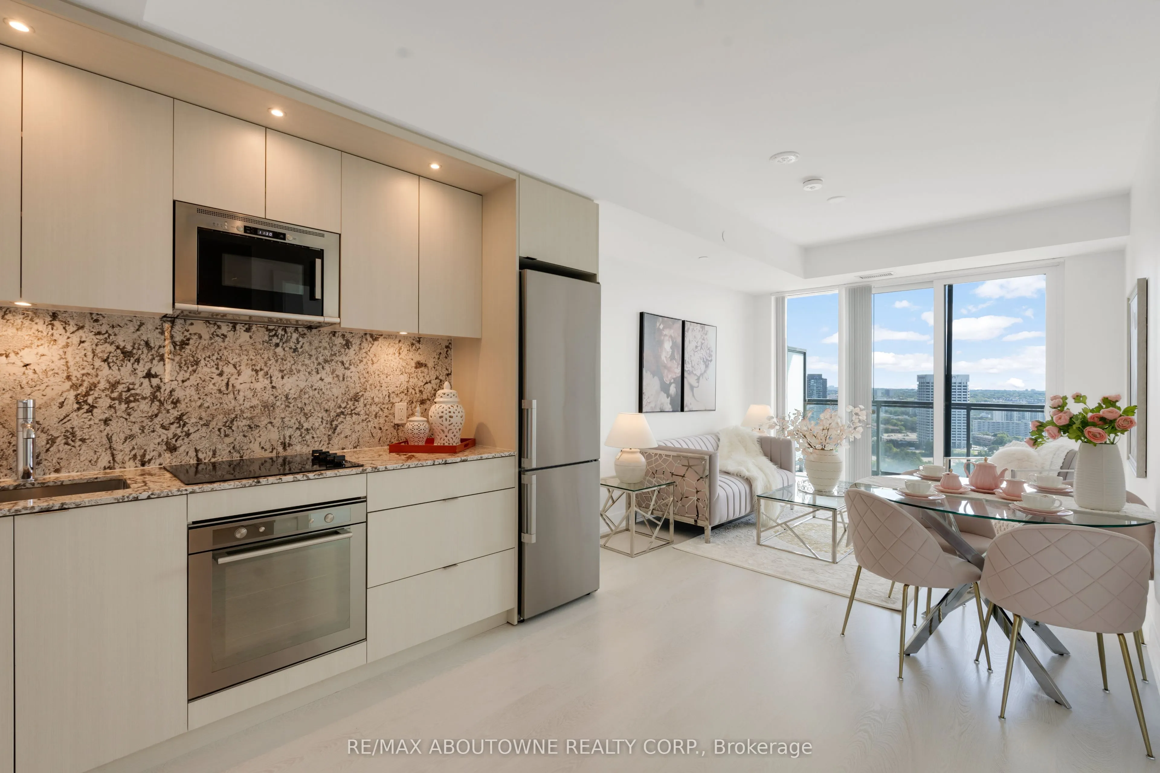 30 Inn On The Park Drive, #2608