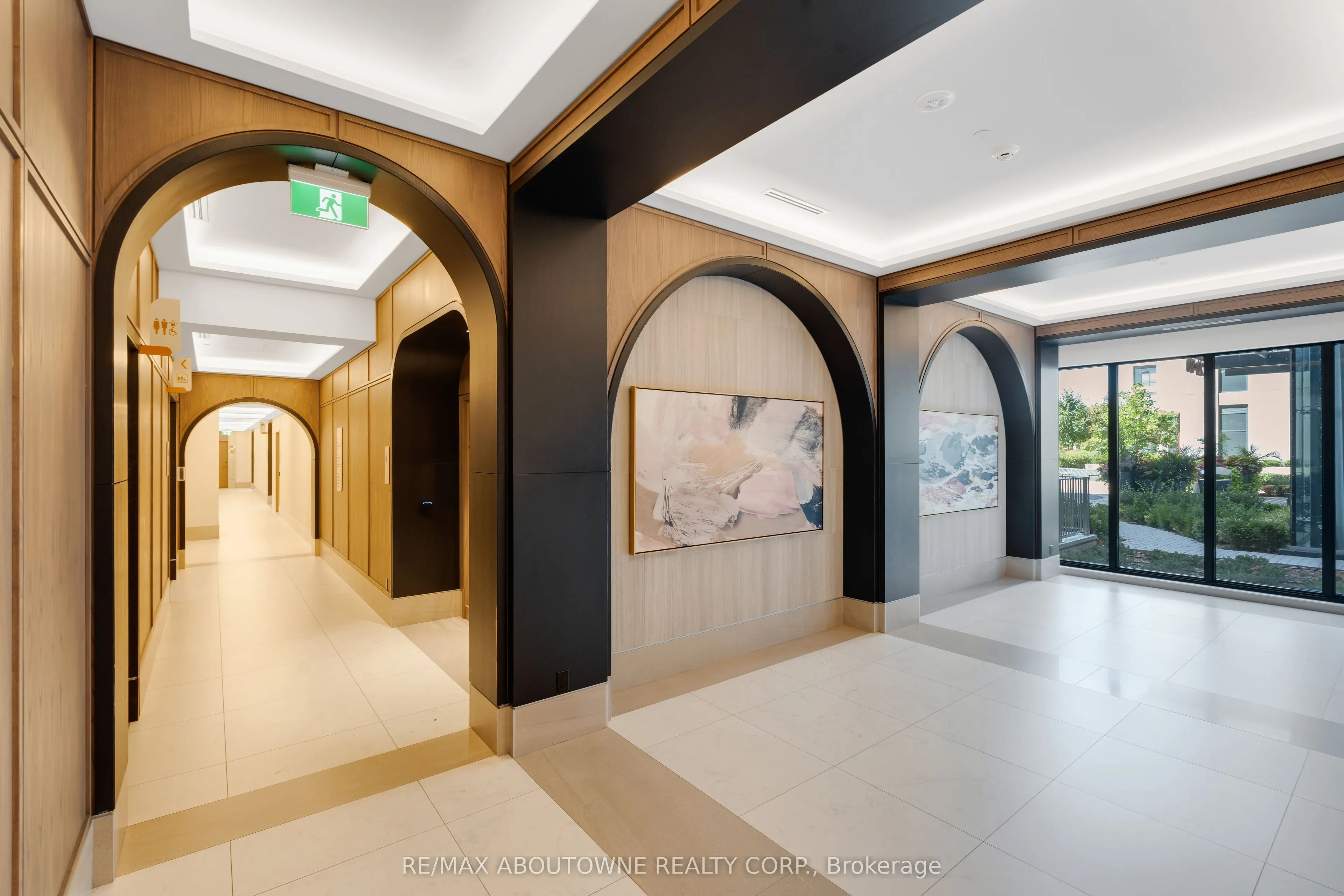 30 Inn On The Park Drive, #2608