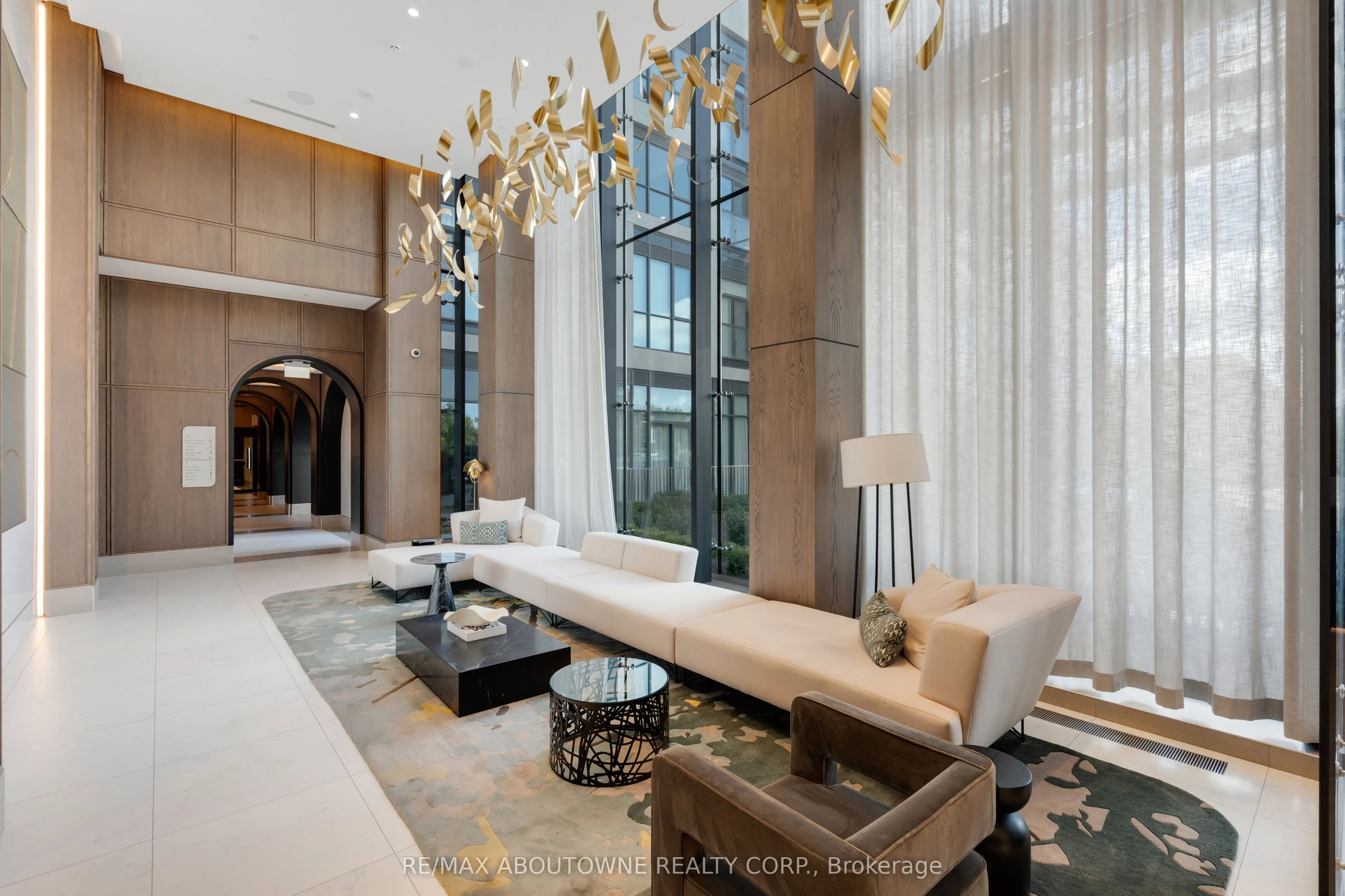 30 Inn On The Park Drive, #2608