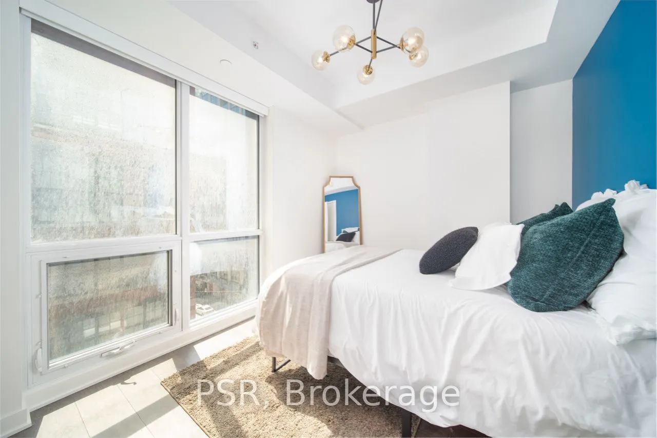 115 Blue Jays Way, #718